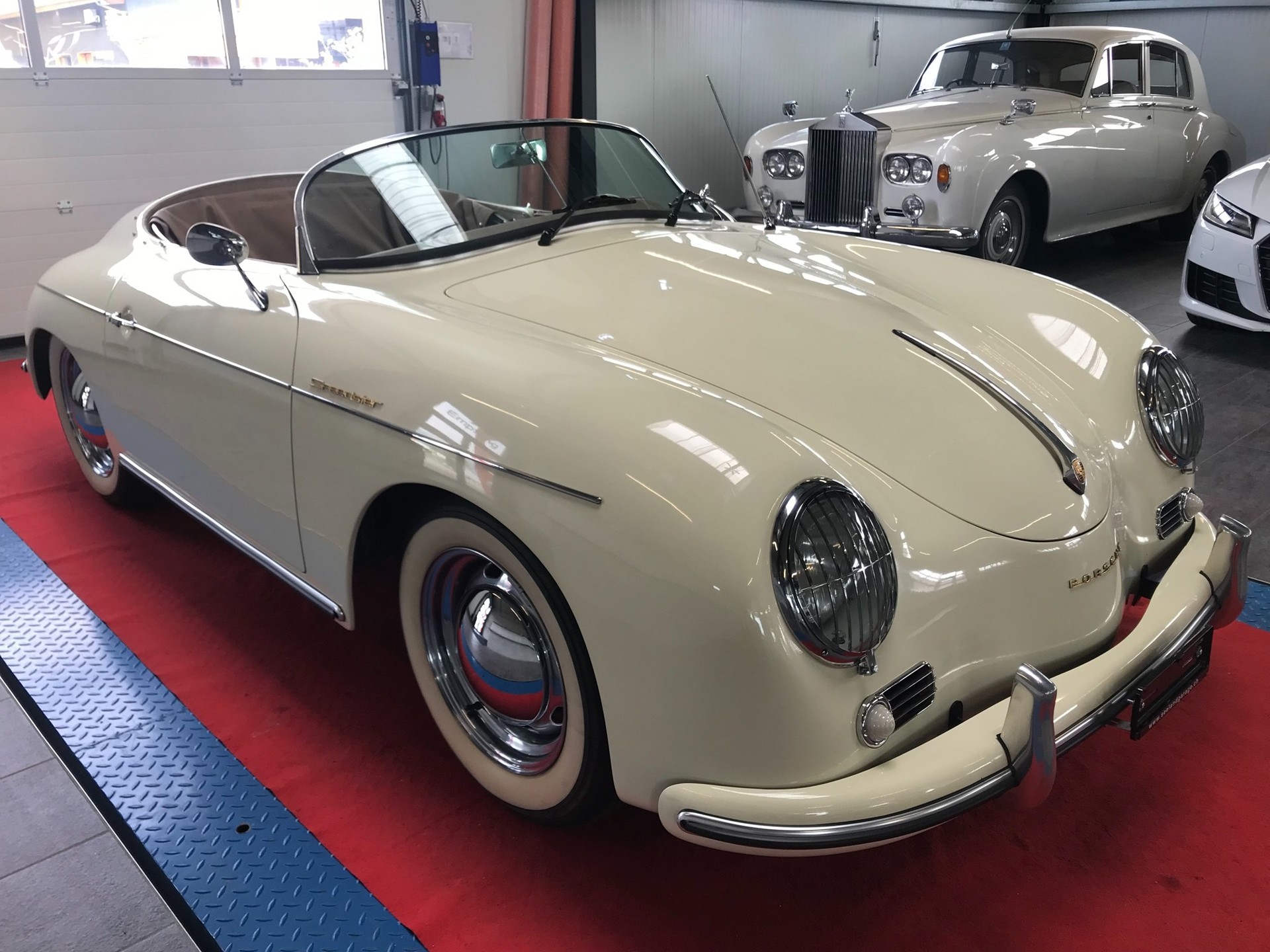 PORSCHE 356 Speedster Replica-showroom-element-2