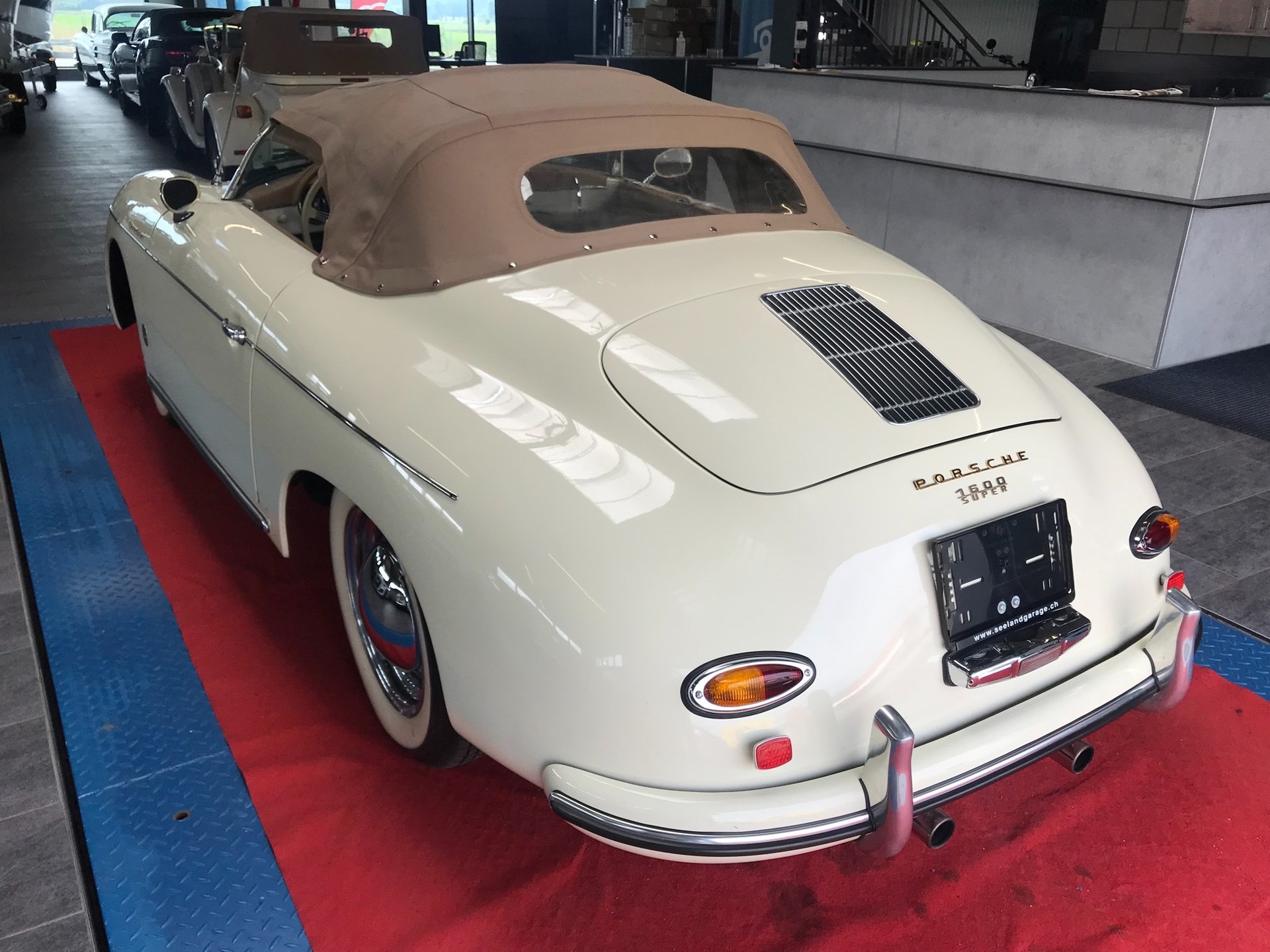 PORSCHE 356 Speedster Replica-image-7