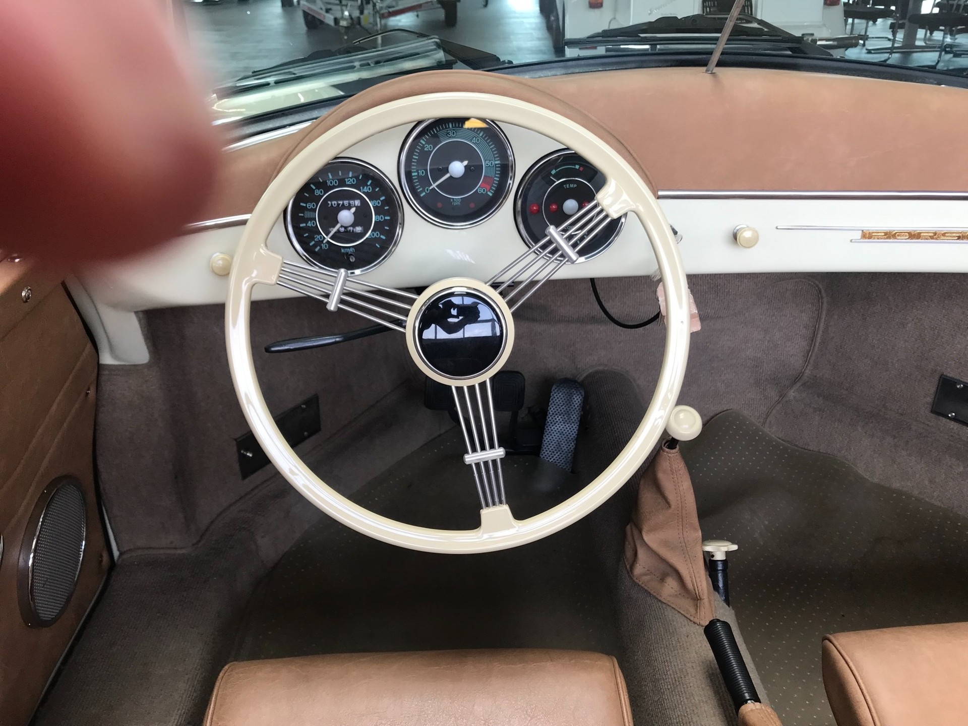 PORSCHE 356 Speedster Replica-image-9