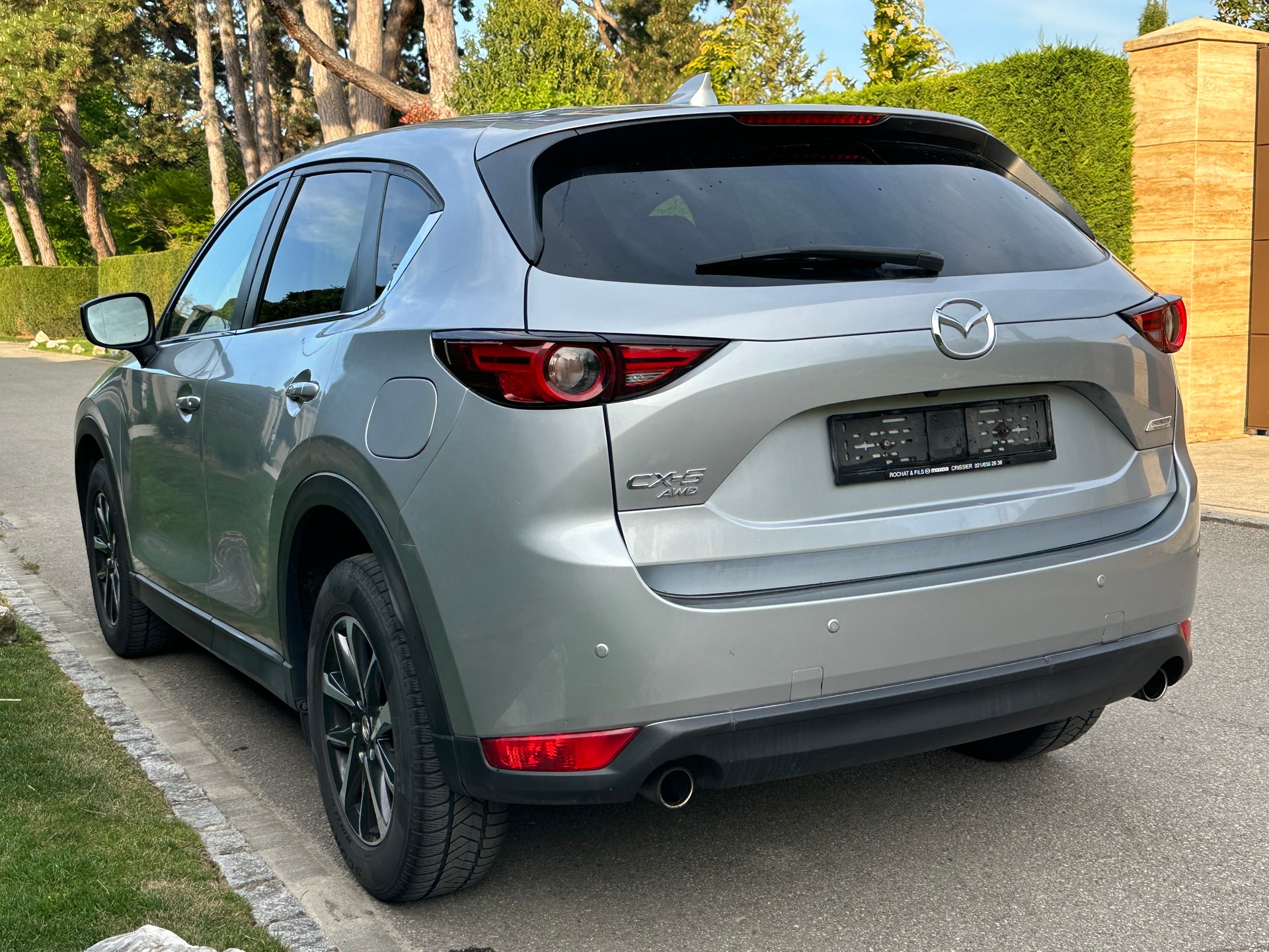MAZDA CX-5 SKYACTIV-G 160 Ambition AWD Facelift - *** Entretien irréprochable ***-image-0