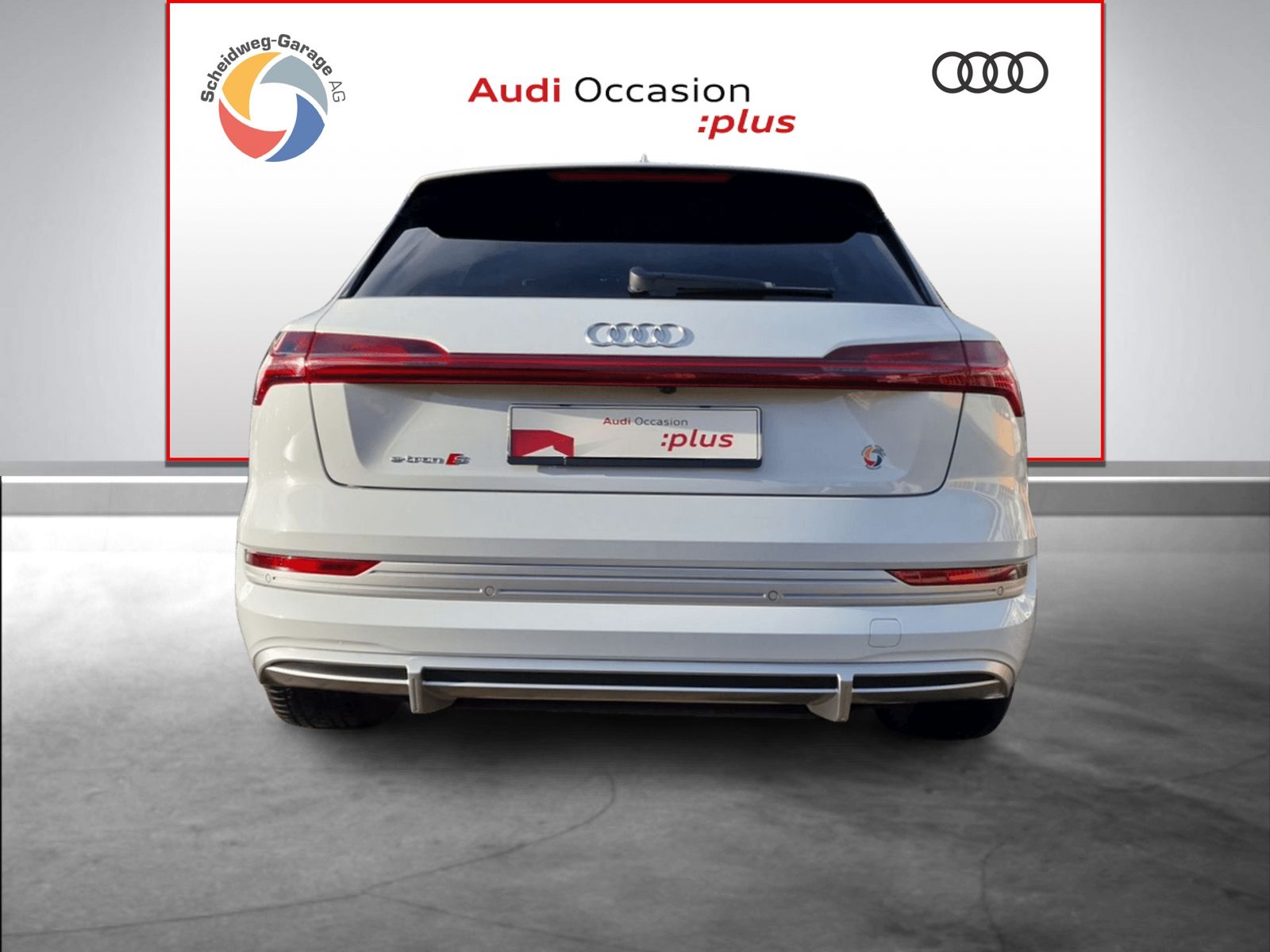 AUDI e-tron S quattro-image-13