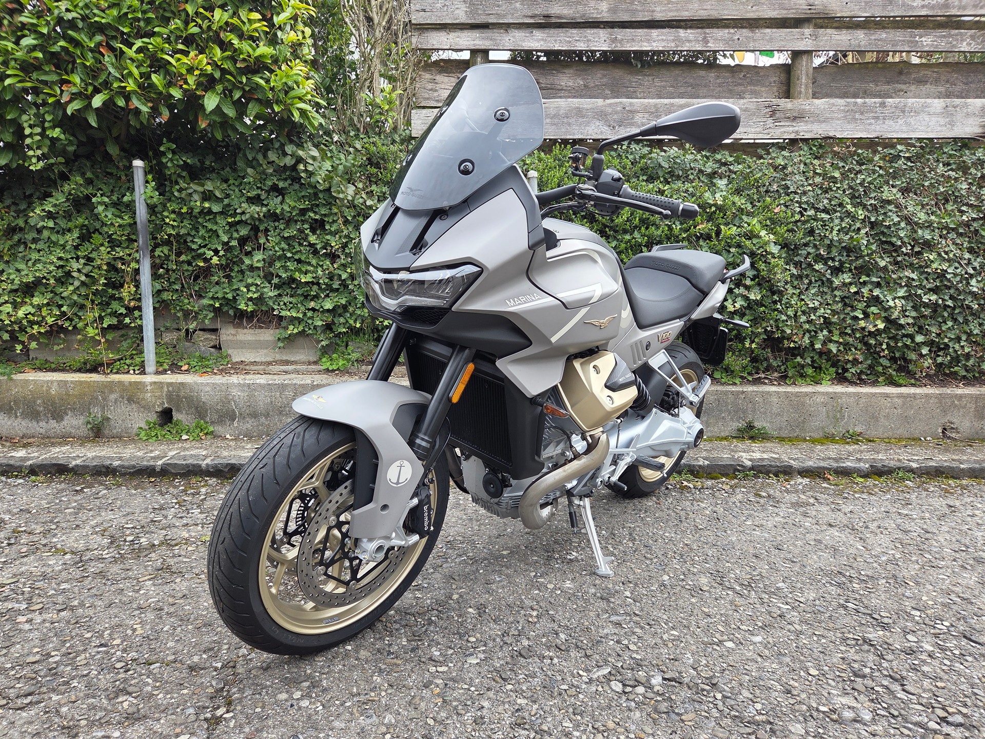 MOTO GUZZI V100 Mandello Aviazione Navale-showroom-element-1