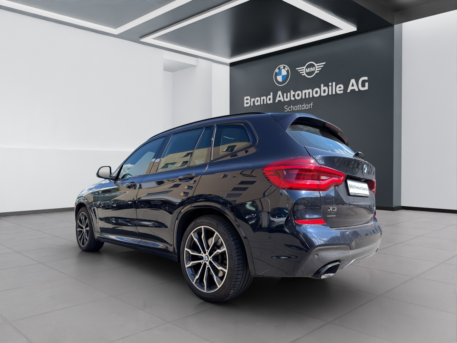 BMW X3 M40i-image-2