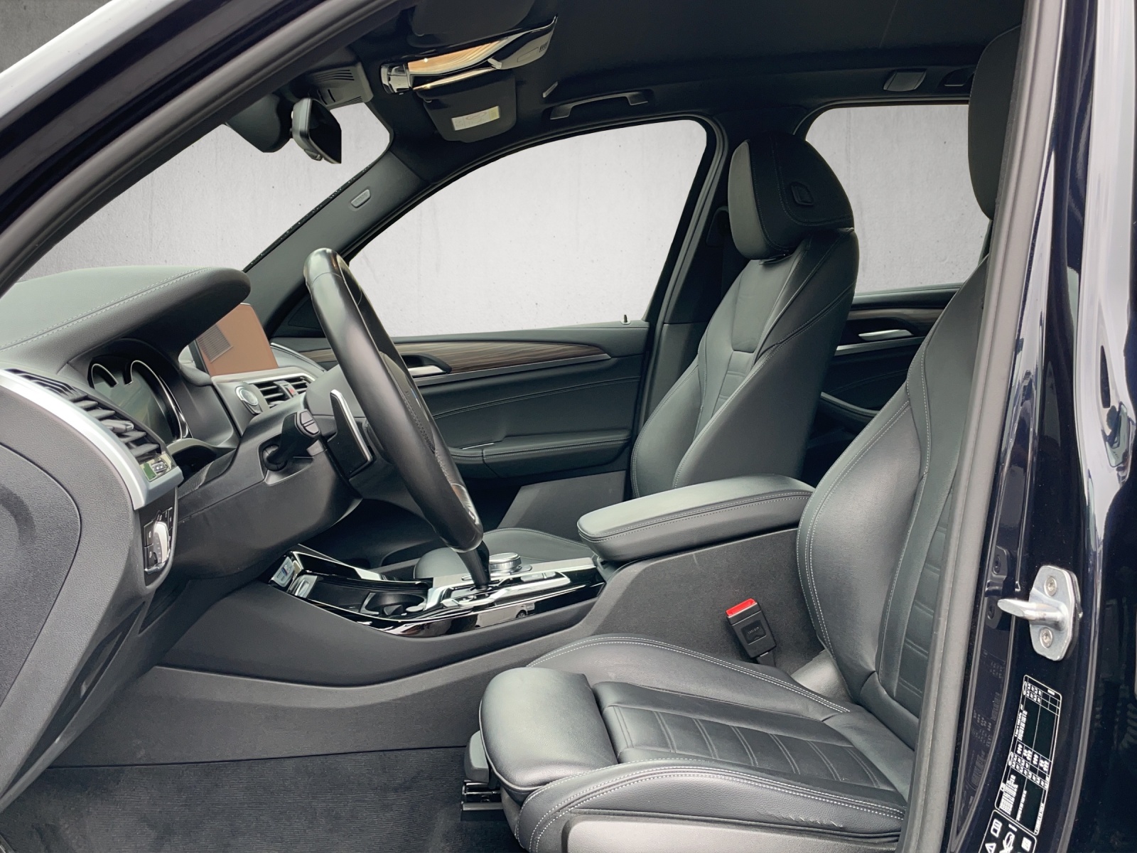BMW X3 M40i-image-6