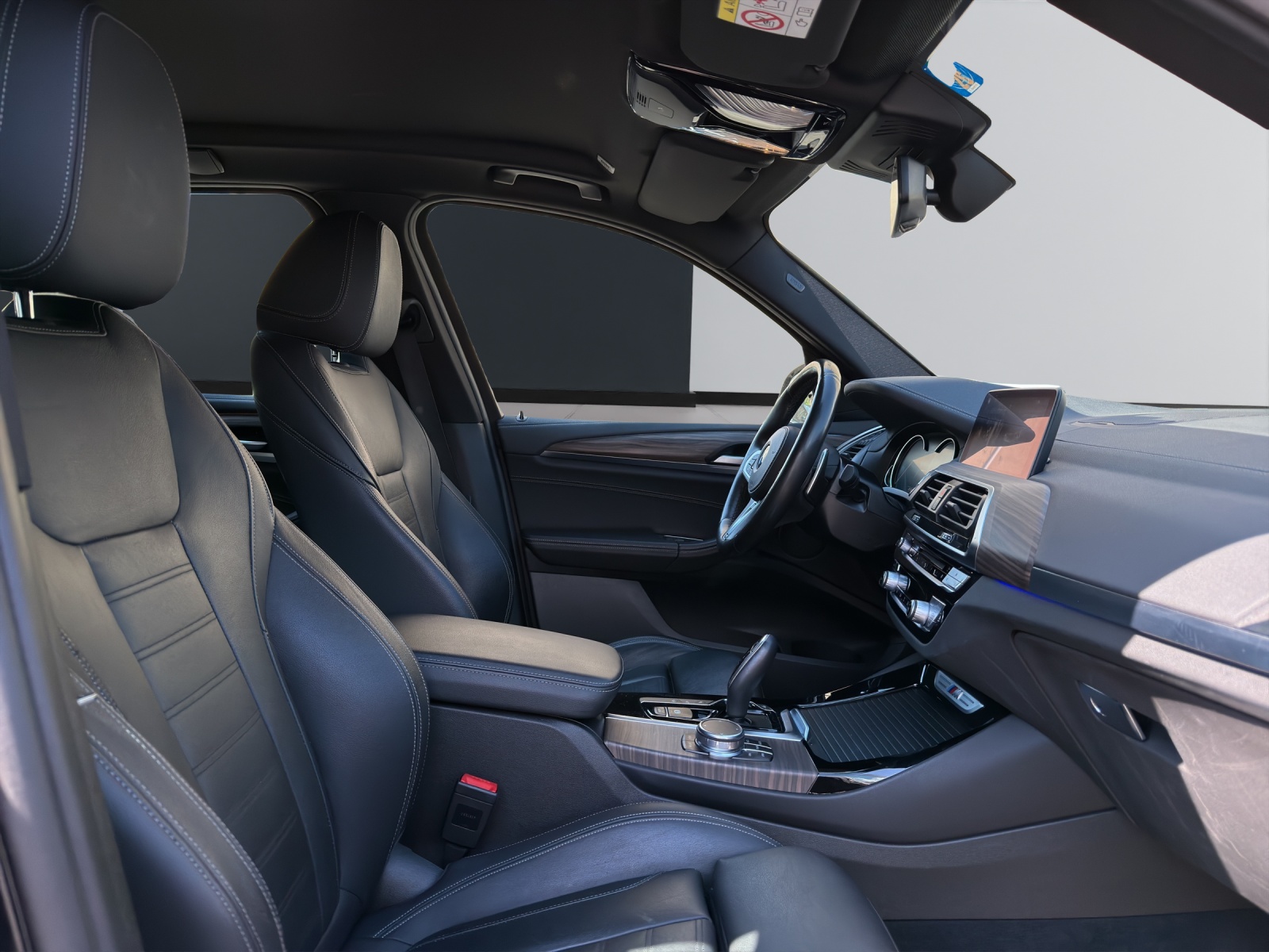 BMW X3 M40i-image-13