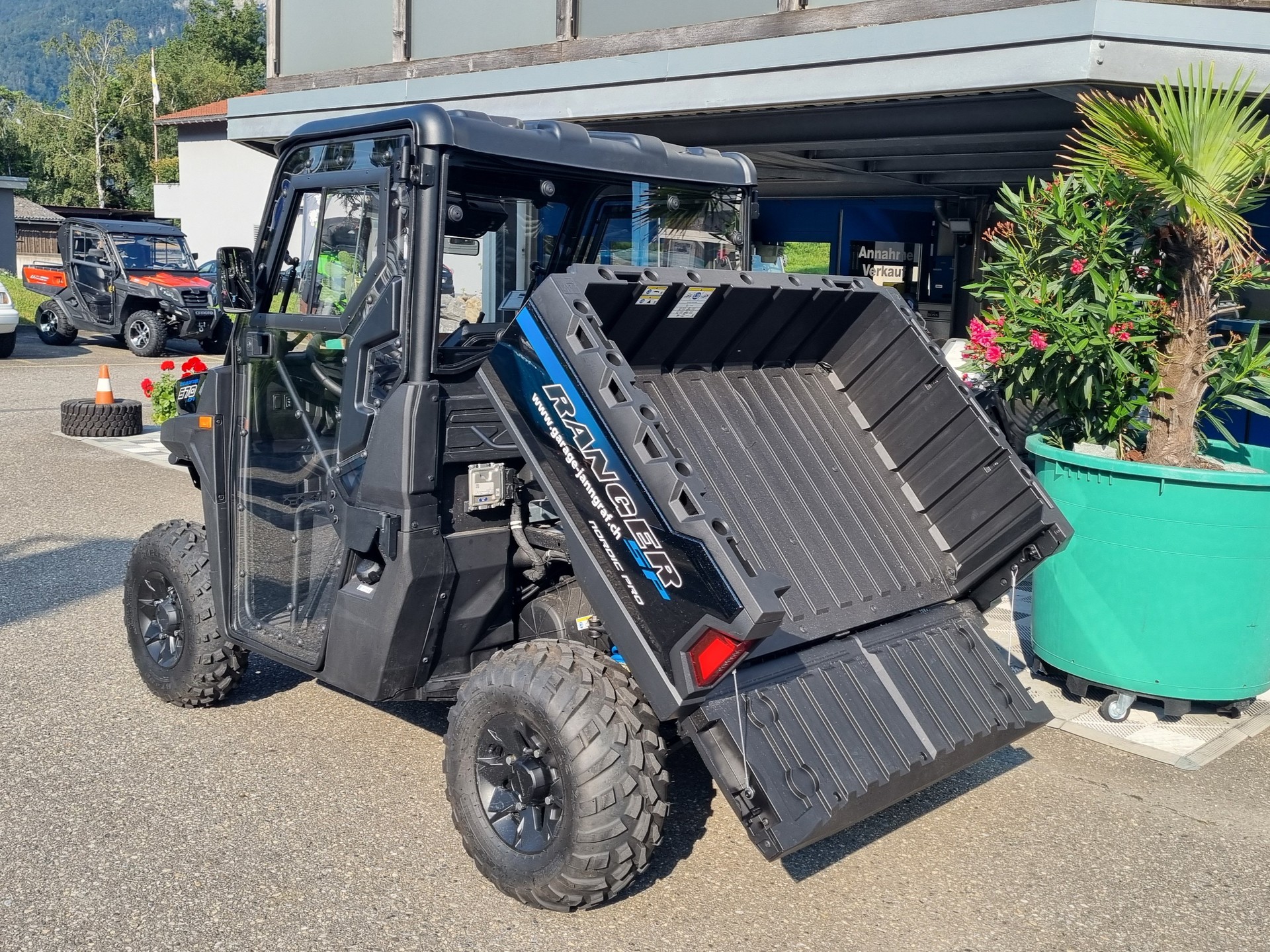 POLARIS XP NORDIC 570 4X4-showroom-element-3