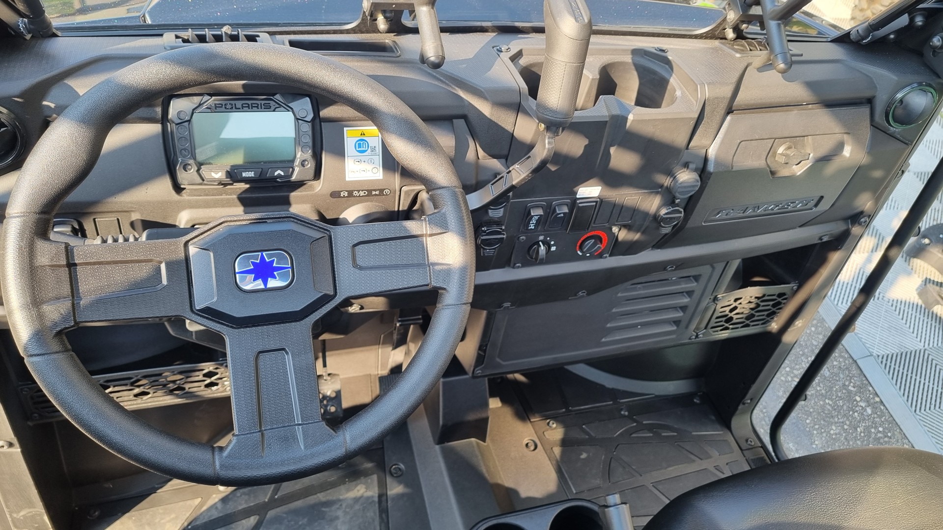 POLARIS XP NORDIC 570 4X4-image-9