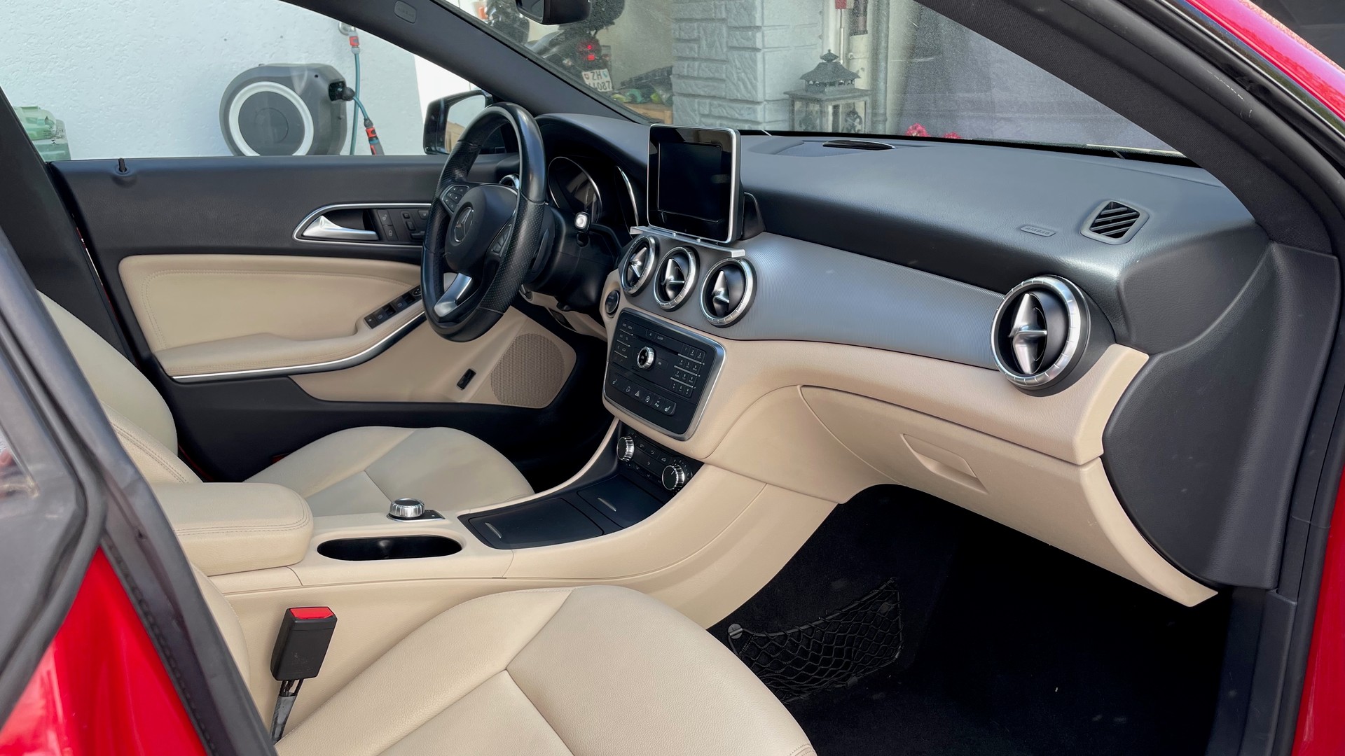 MERCEDES-BENZ CLA Shooting Brake 250 7G-DCT 4Matic-image-5