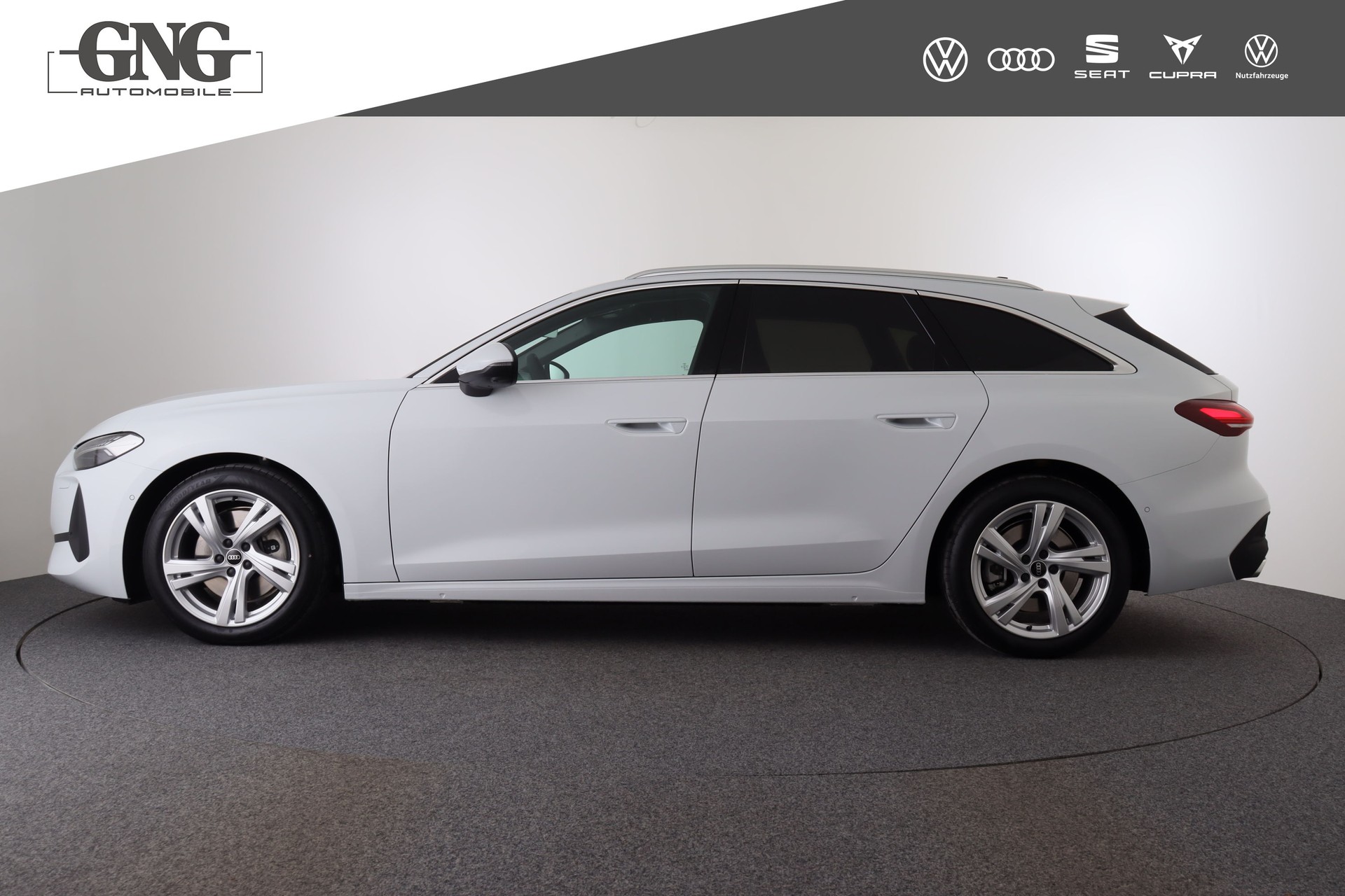 AUDI A5 Avant TDI 150 kW Attraction S tronic-image-1