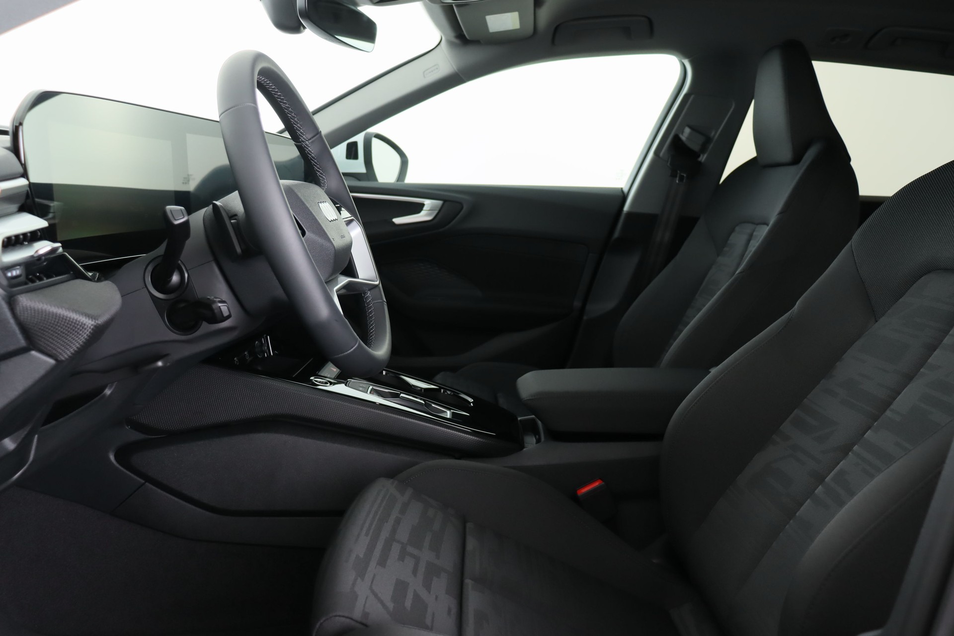 AUDI A5 Avant TDI 150 kW Attraction S tronic-image-9