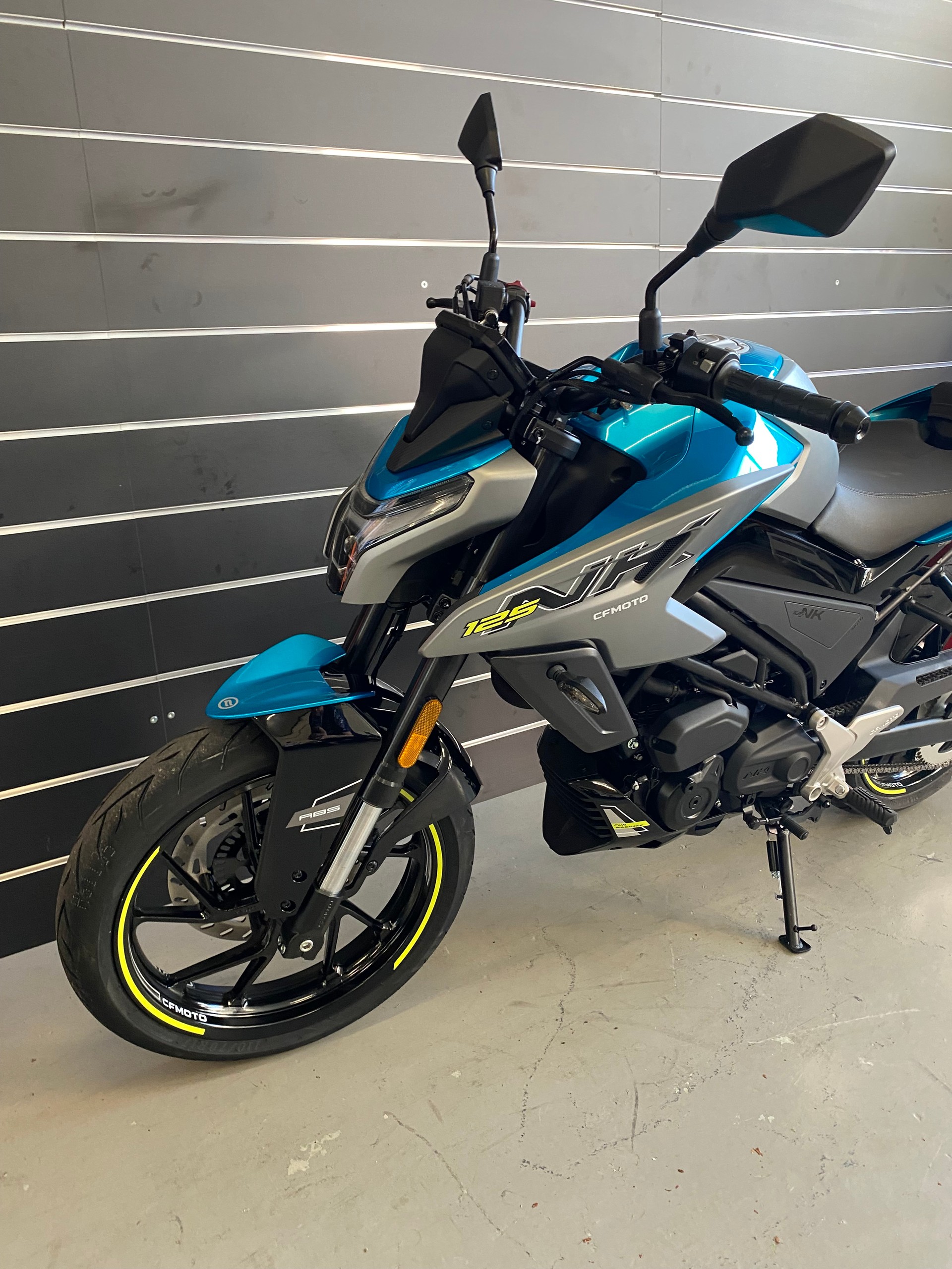 CF MOTO 125NK-showroom-element-2