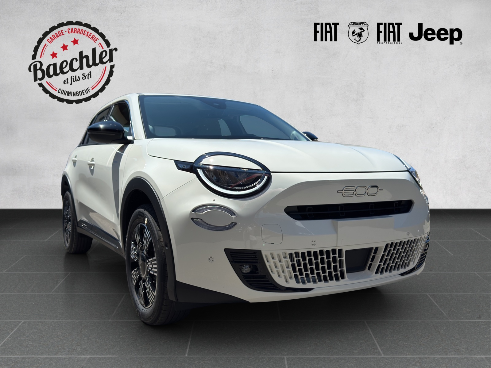 FIAT 600 1.2 Hybrid 136 Cult-showroom-element-1