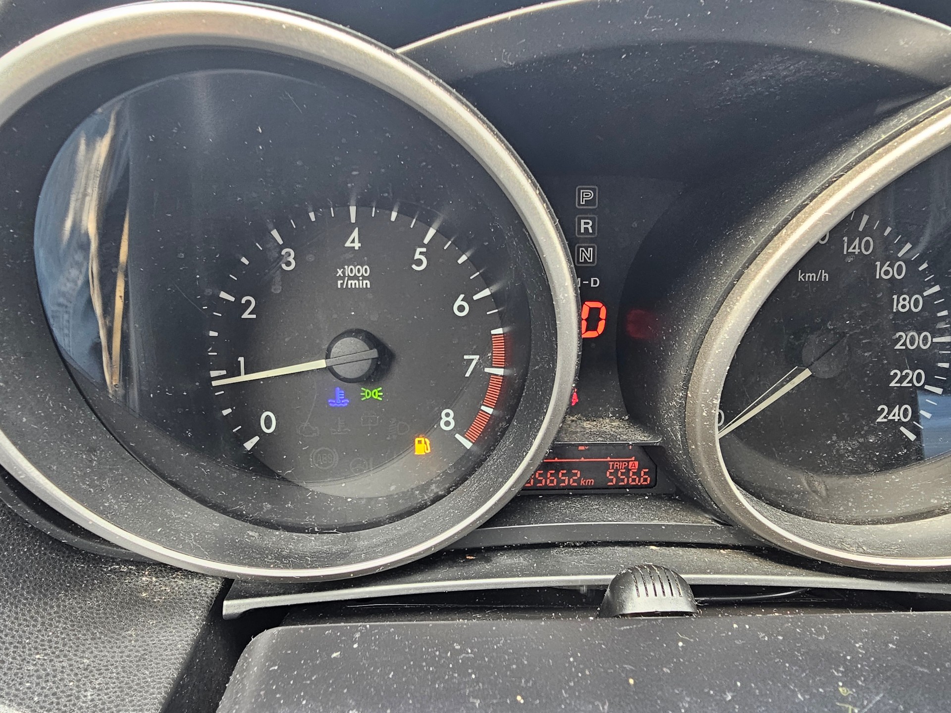 MAZDA 5 2.0 16V Voila ma Suisse Edition+ Activematic-image-10