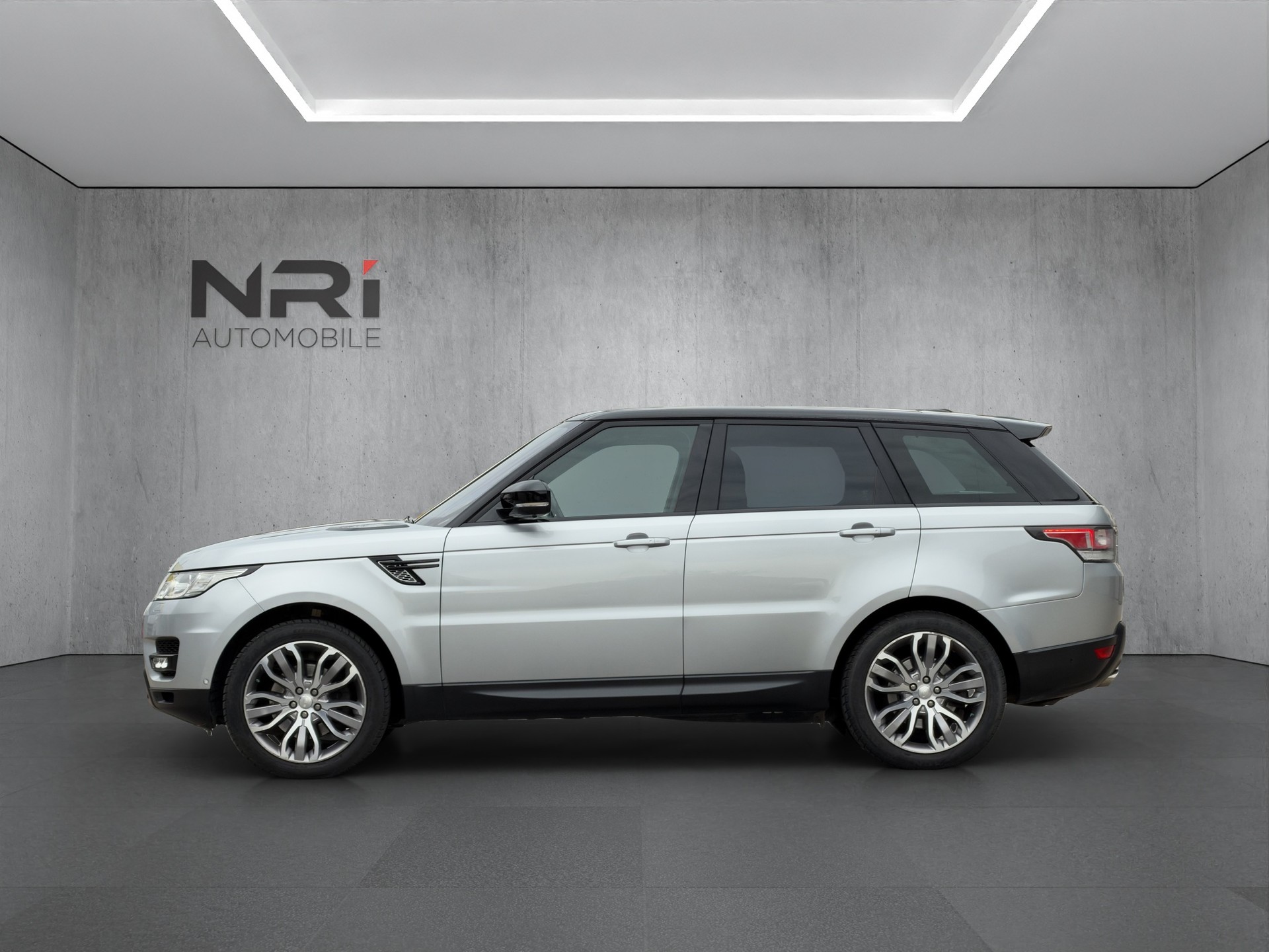 LAND ROVER Range c-image-7