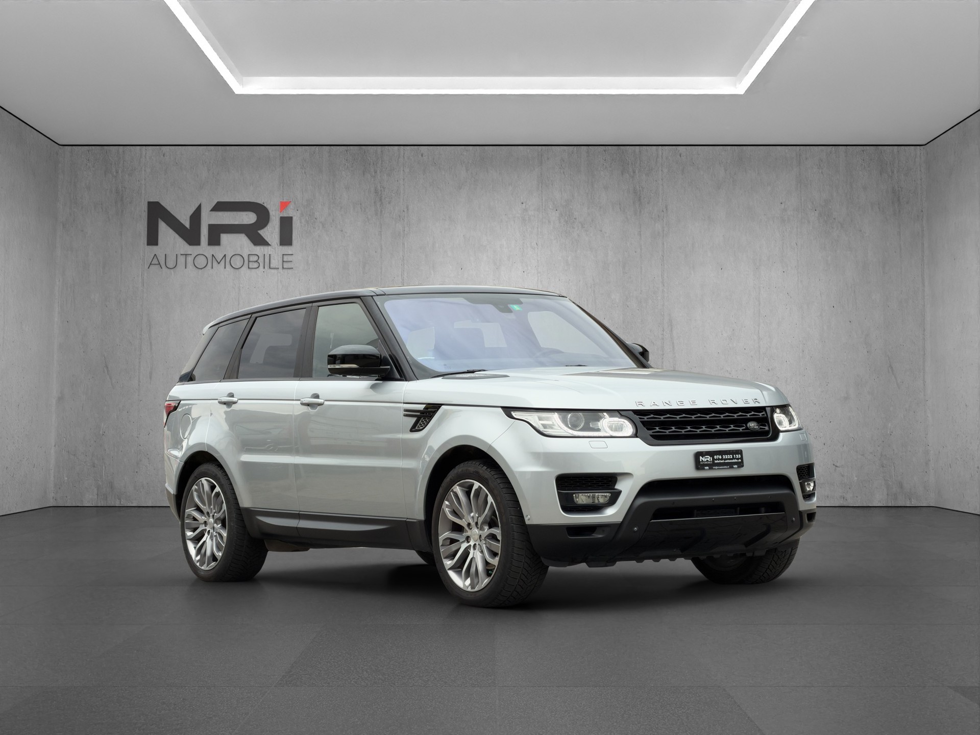 LAND ROVER Range c-image-2