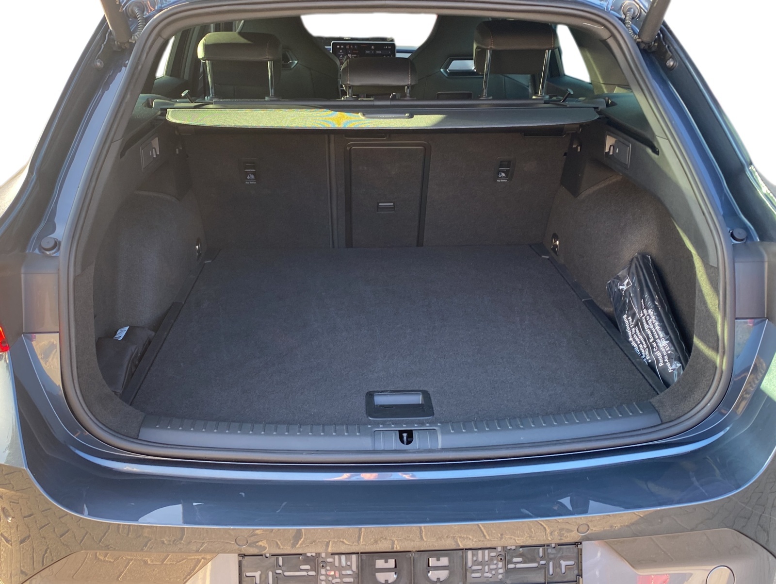 CUPRA LEON ST 2.0 TSI VZ DSG 4Drive-image-11
