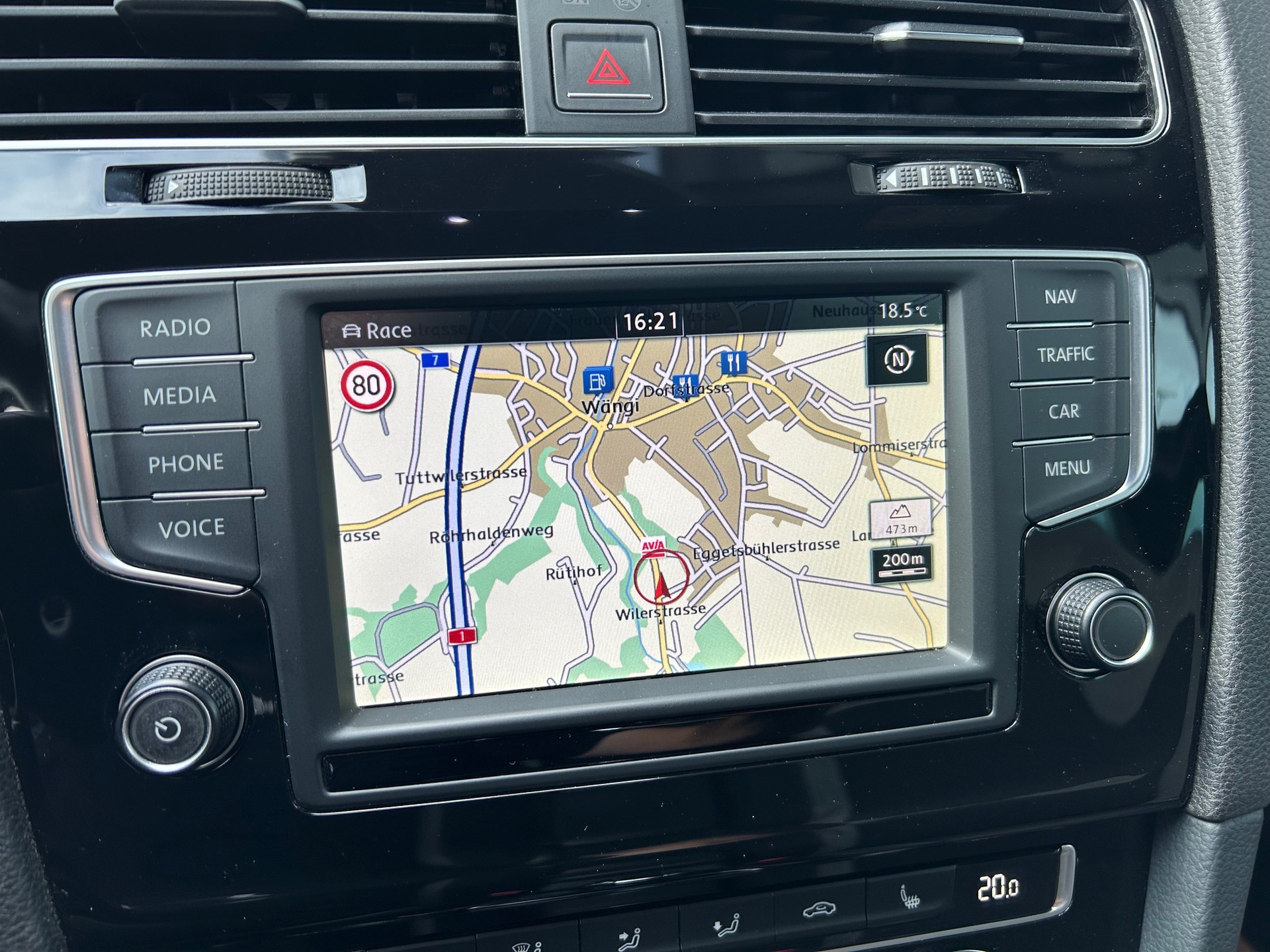 VW Golf 2.0 TSI R 4Motion DSG-image-14