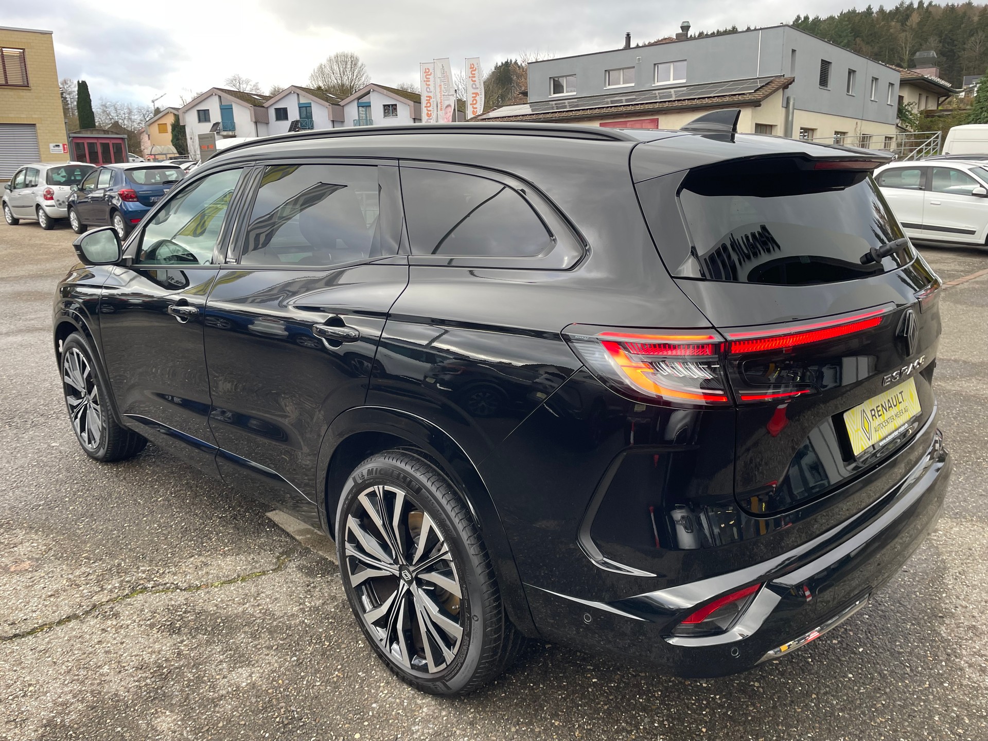 RENAULT Espace 1.2 E-Tech 200 Iconic-showroom-element-3