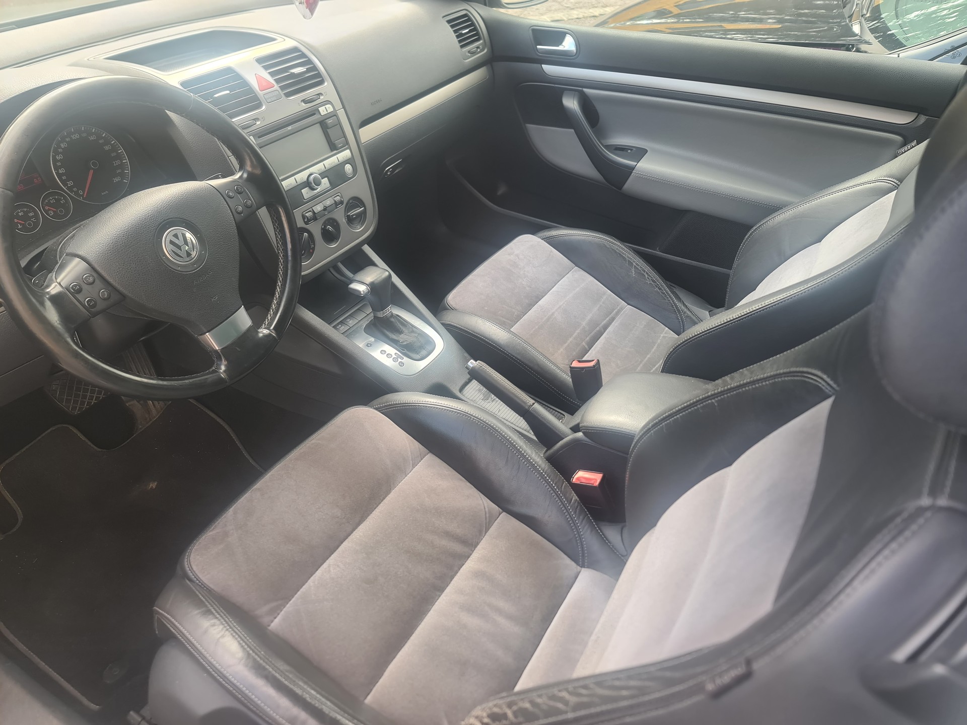 VW Golf 1.4 TSI GT Sport DSG-image-6