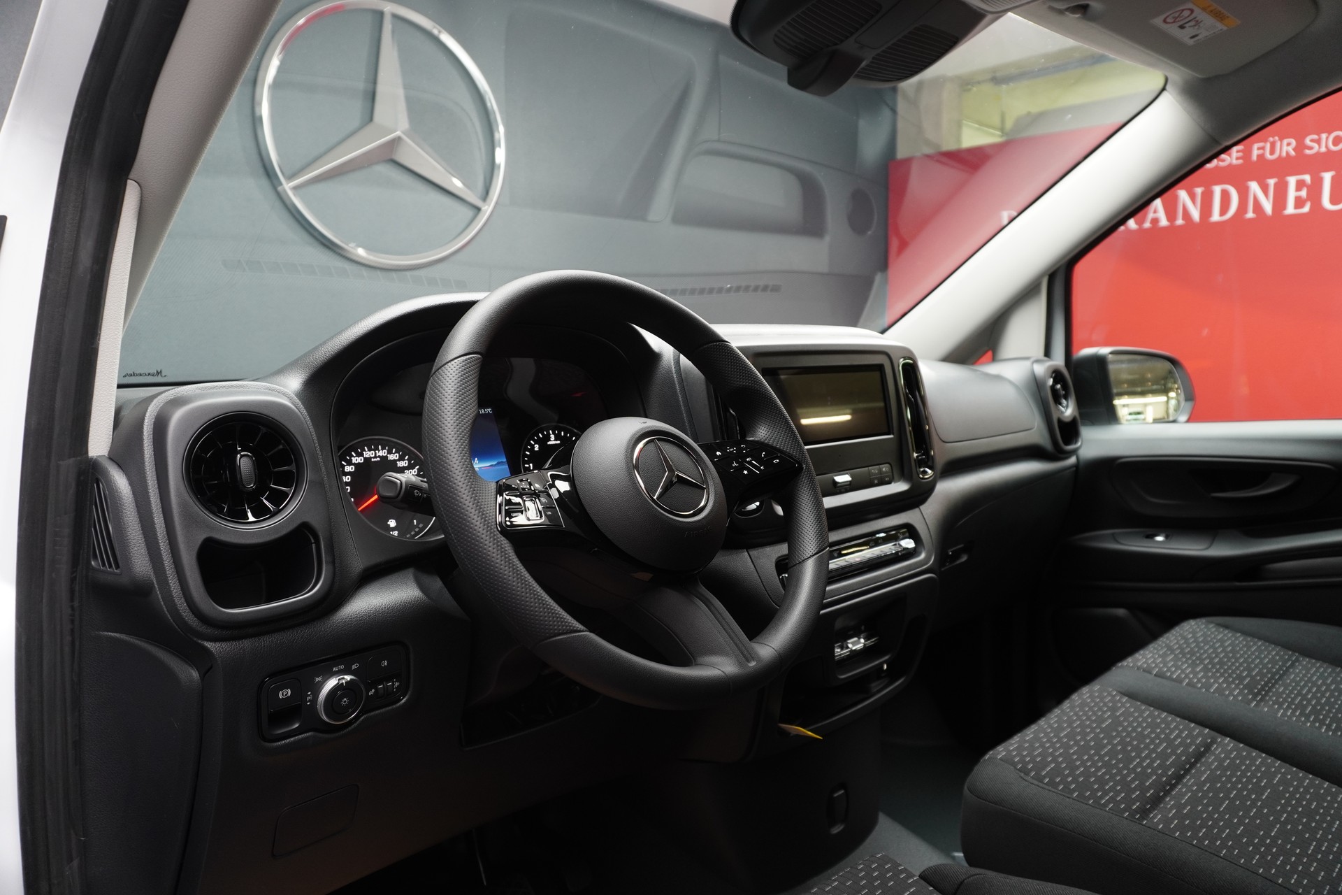 MERCEDES-BENZ Vito 114 CDI KA PRO 3200mm L-image-3