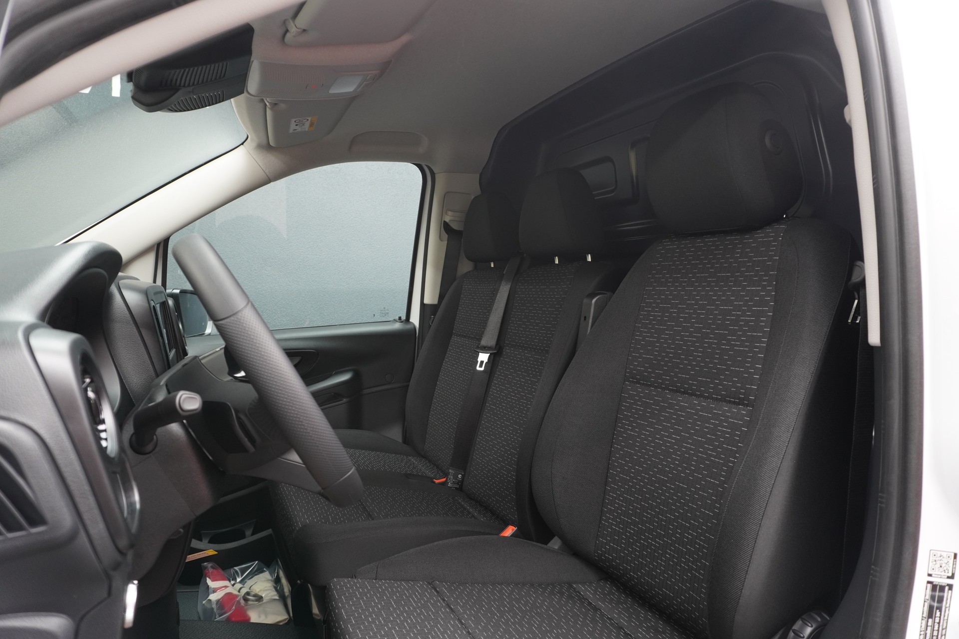 MERCEDES-BENZ Vito 114 CDI KA PRO 3200mm L-image-4