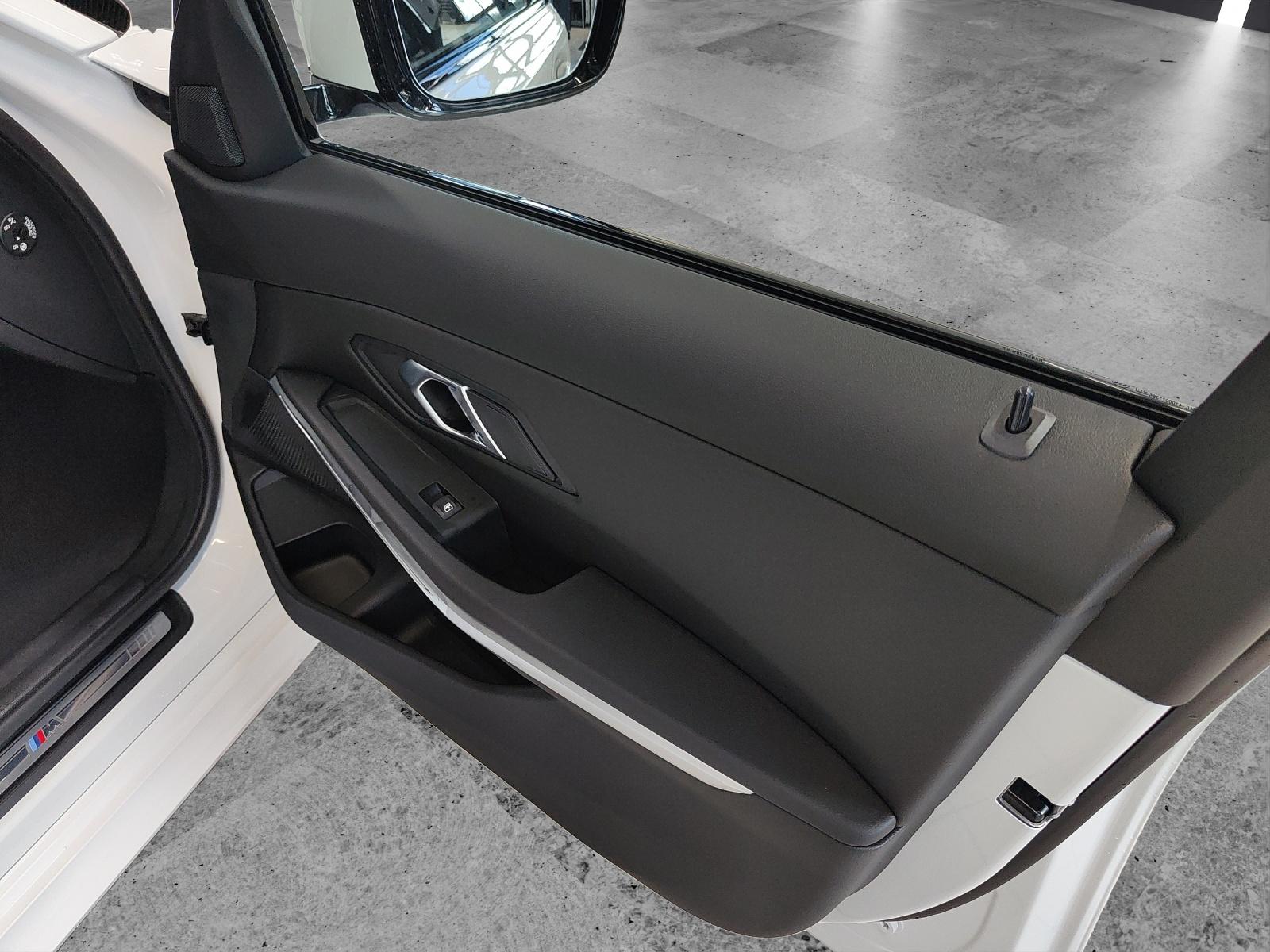BMW 320d xDrive SAG Touring-image-20