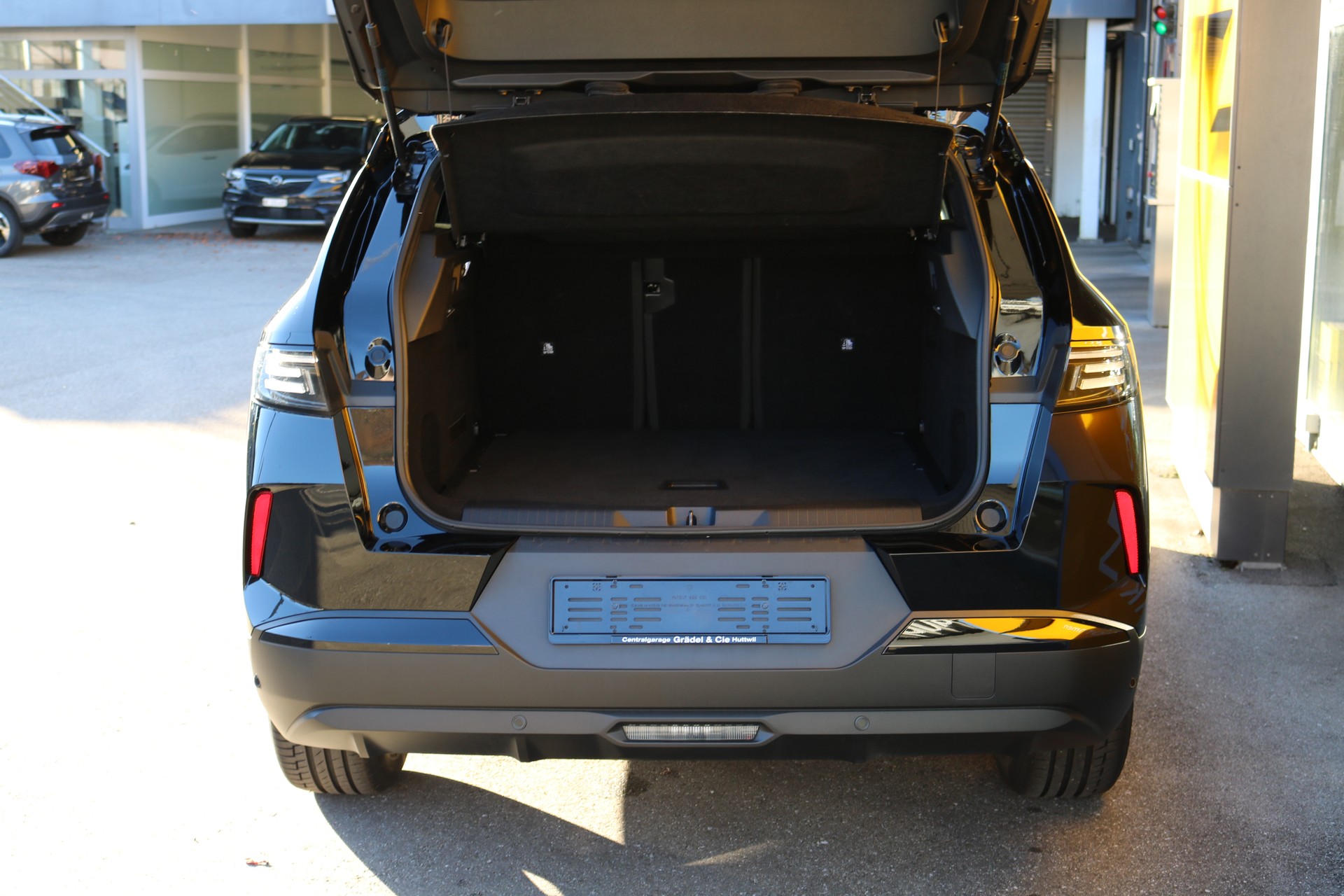 OPEL Grandland 1.2MHEV GS eDCT-image-14
