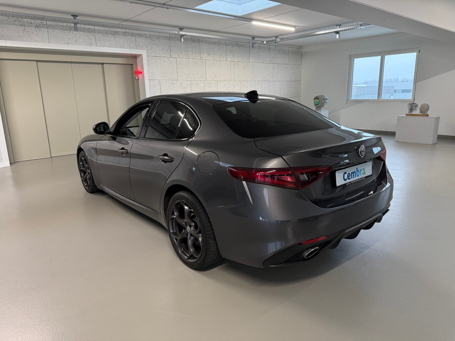 ALFA ROMEO Giulia 2.2 JTDM Veloce Q4 Automatic-image-2