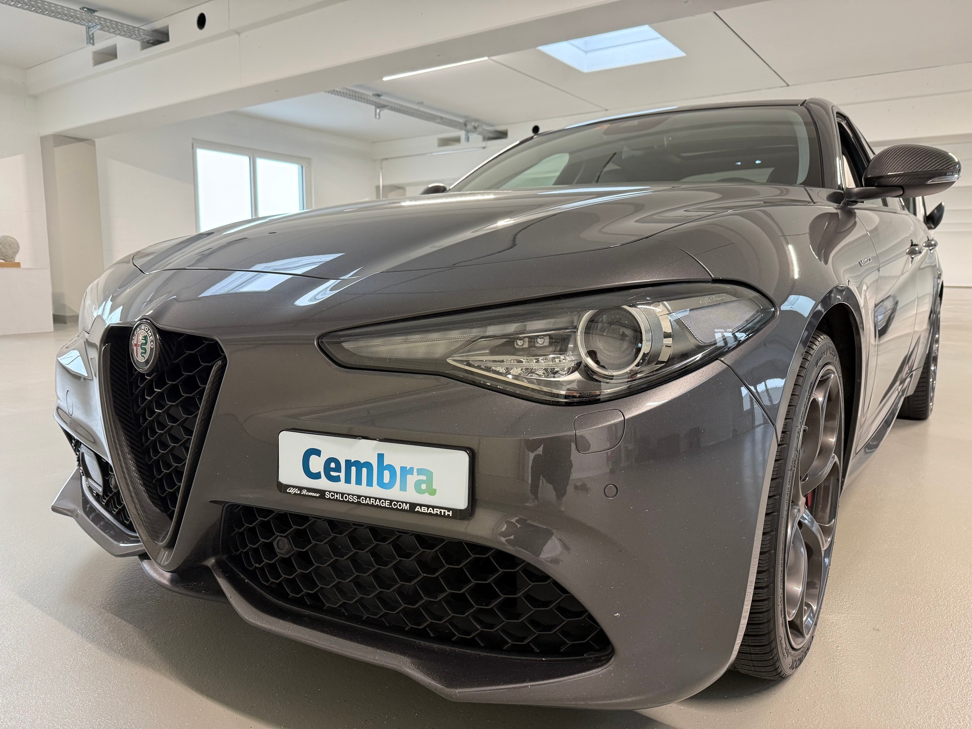 ALFA ROMEO Giulia 2.2 JTDM Veloce Q4 Automatic-image-10