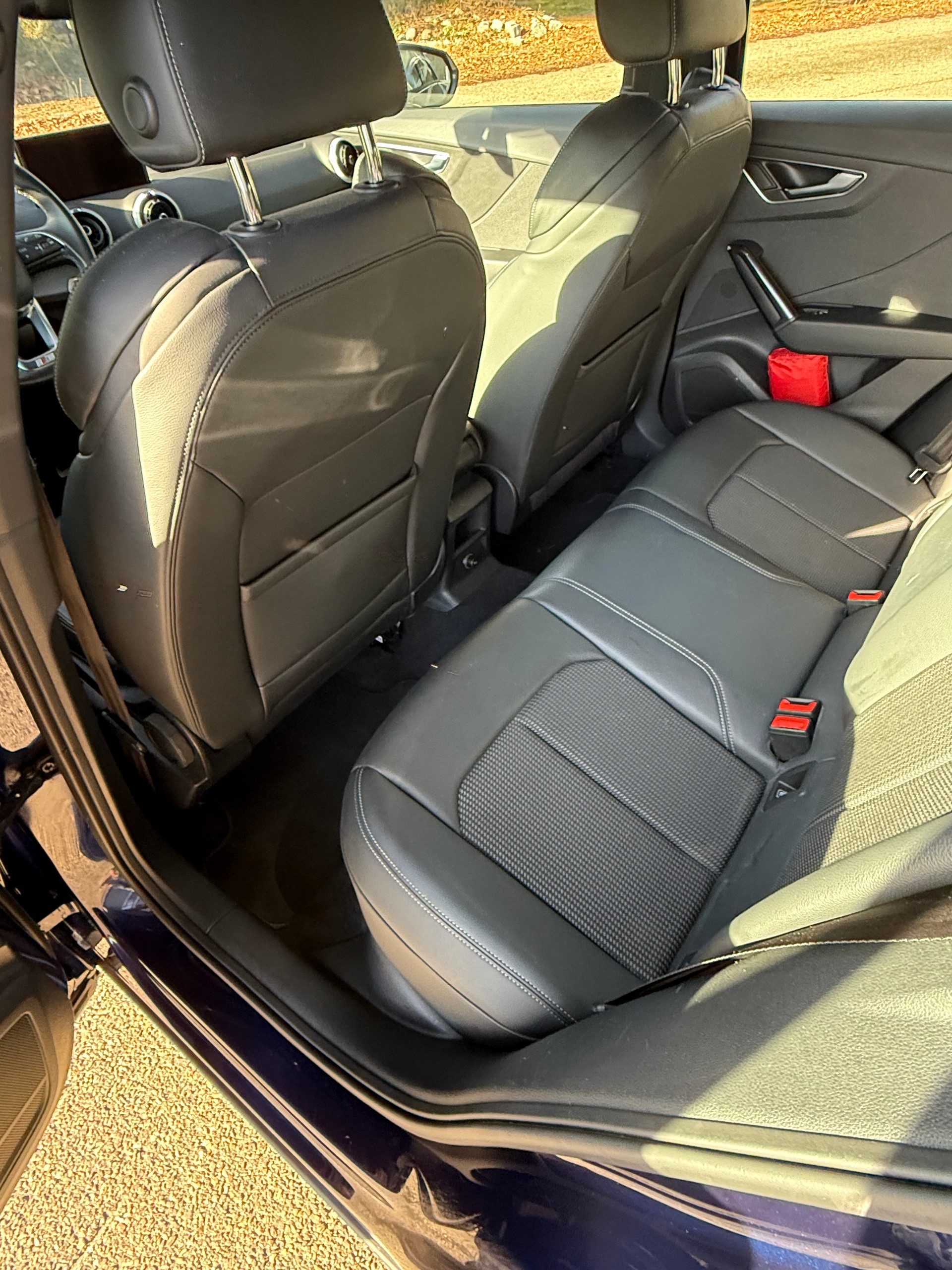 AUDI Q2 40 TFSI S line Attraction quattro S-tronic / VENDUE VERKAUFT-image-10