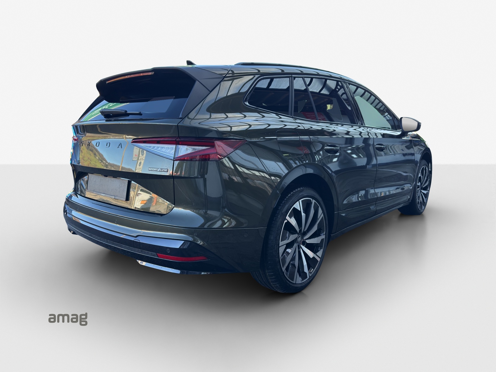 SKODA Enyaq 85x Sportline 4x4-image-4