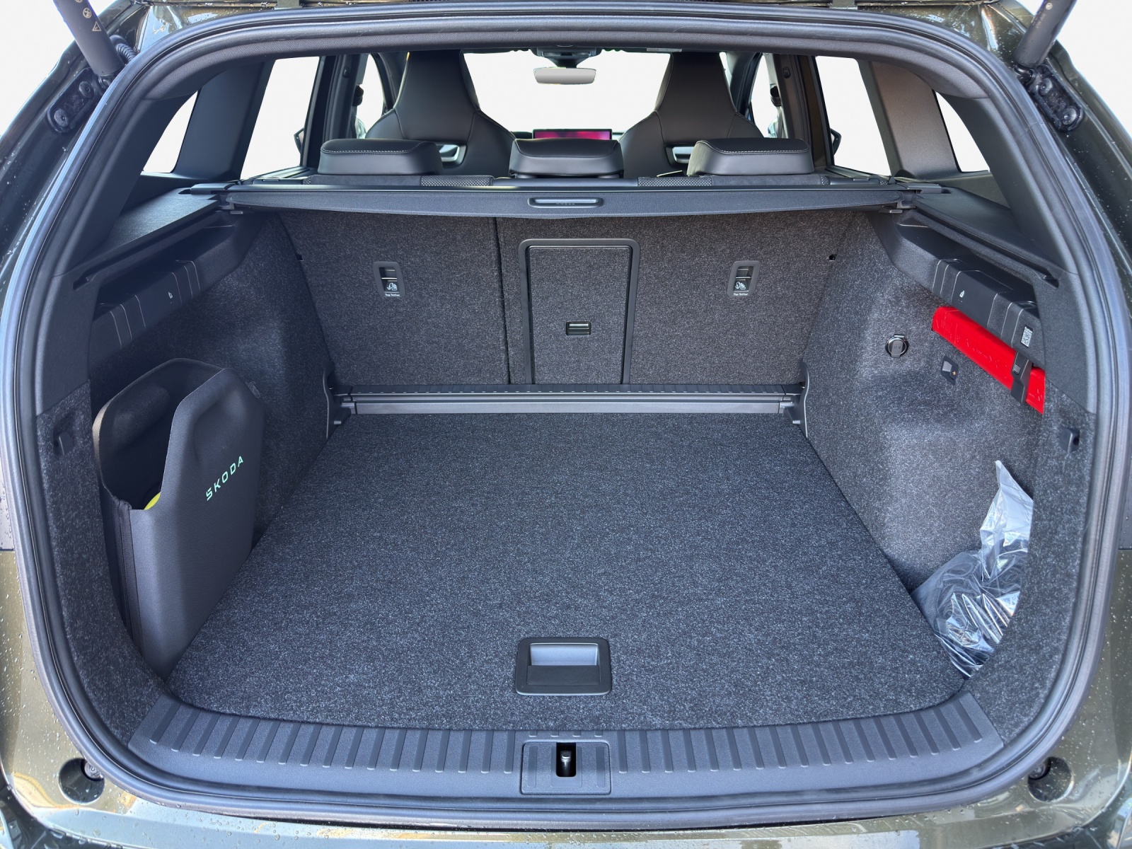 SKODA Enyaq 85x Sportline 4x4-image-12