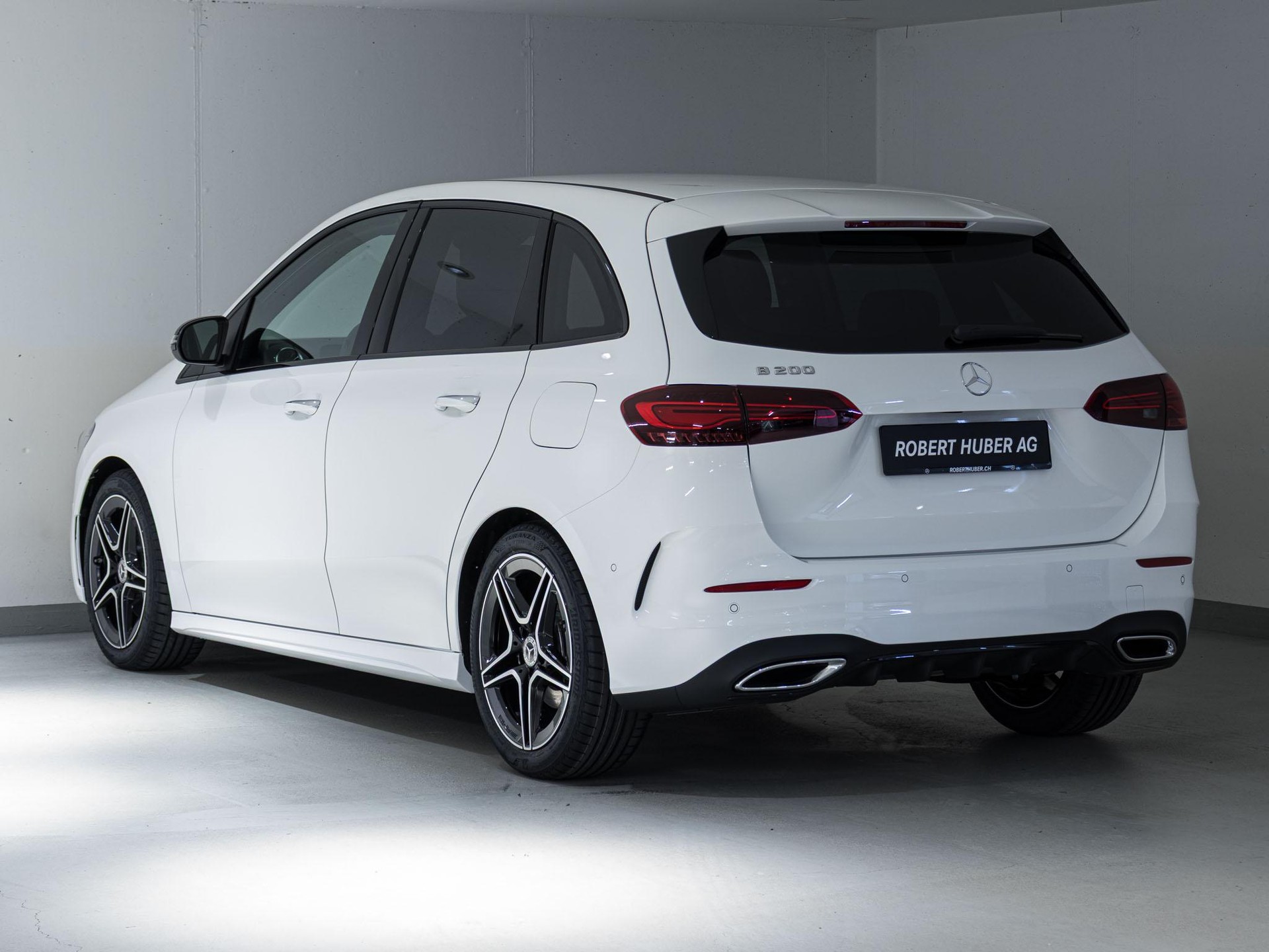 MERCEDES-BENZ B 200-image-3