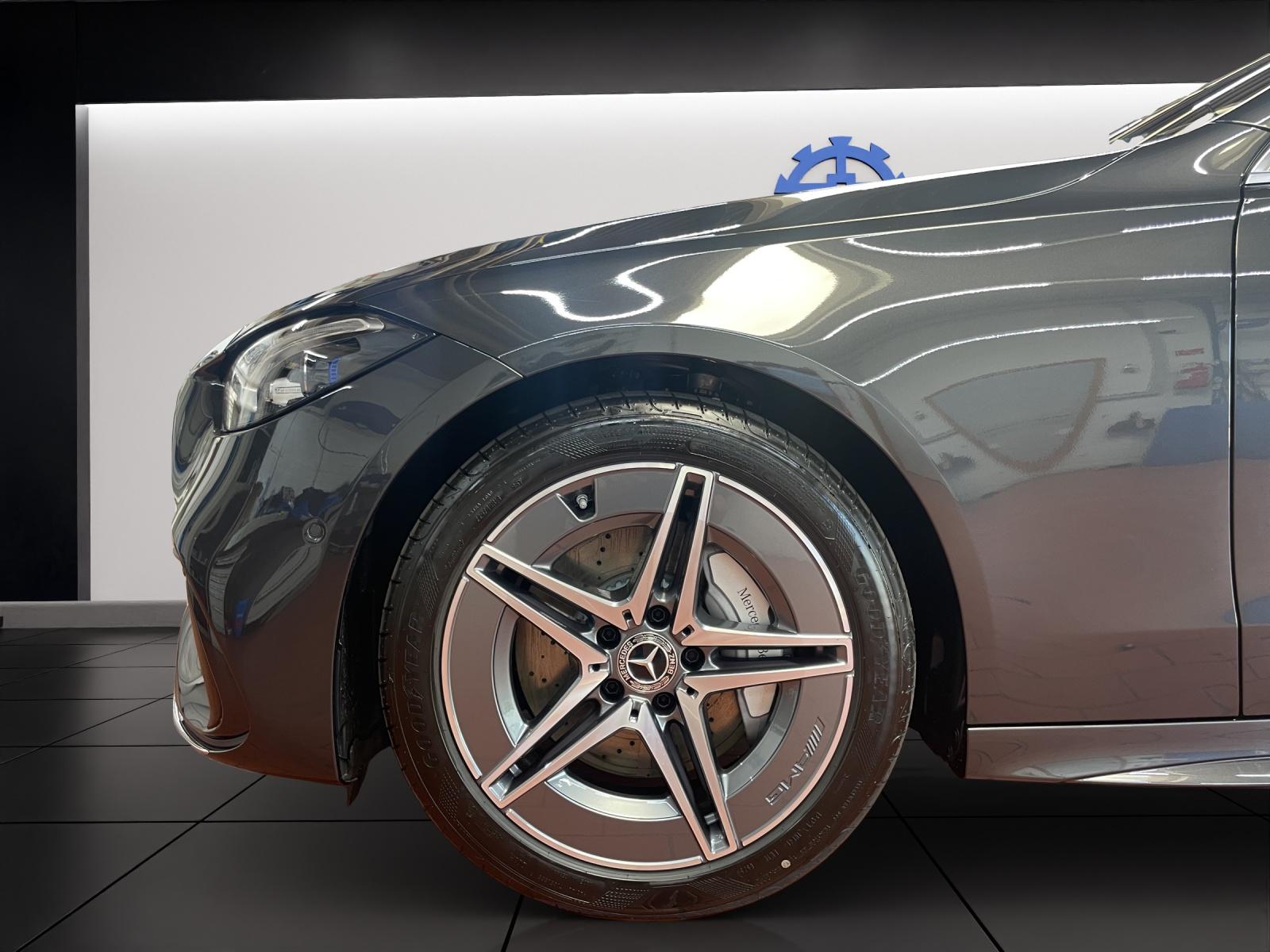 MERCEDES-BENZ C 220 d 4MATIC T-Modell Swiss Star AMG Line-image-9