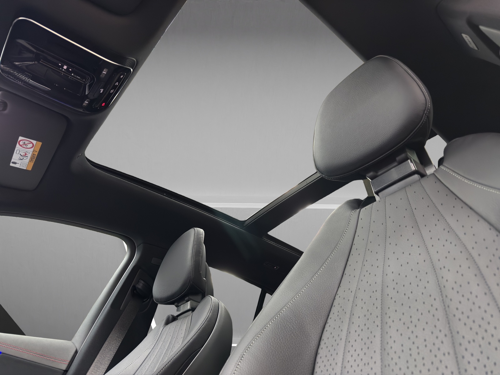 MERCEDES-BENZ EQE SUV 350 4 Matic Excellence Edition-image-13