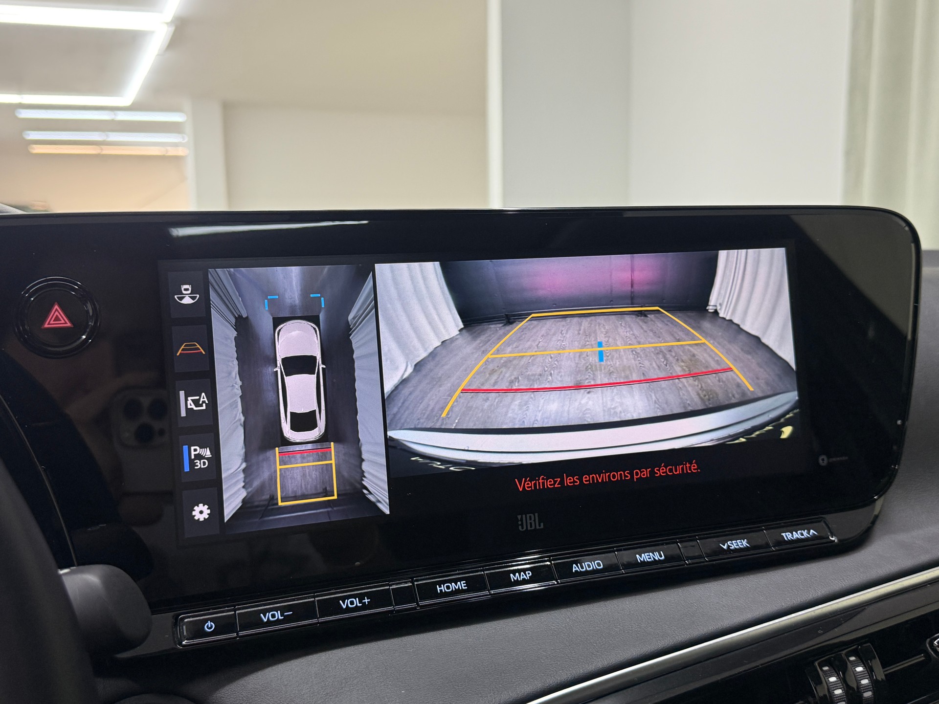 TOYOTA Mirai Fuel cell Platinum-image-16