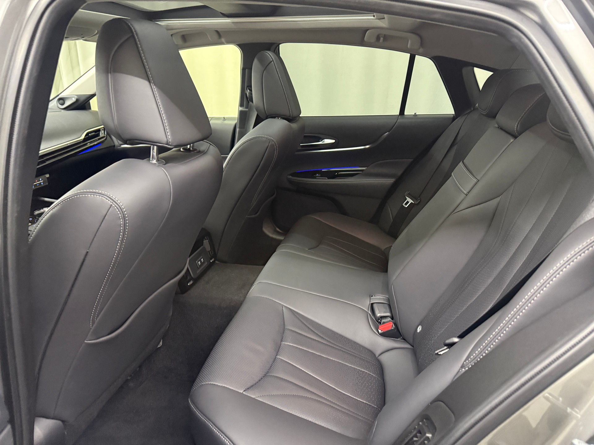 TOYOTA Mirai Fuel cell Platinum-image-14