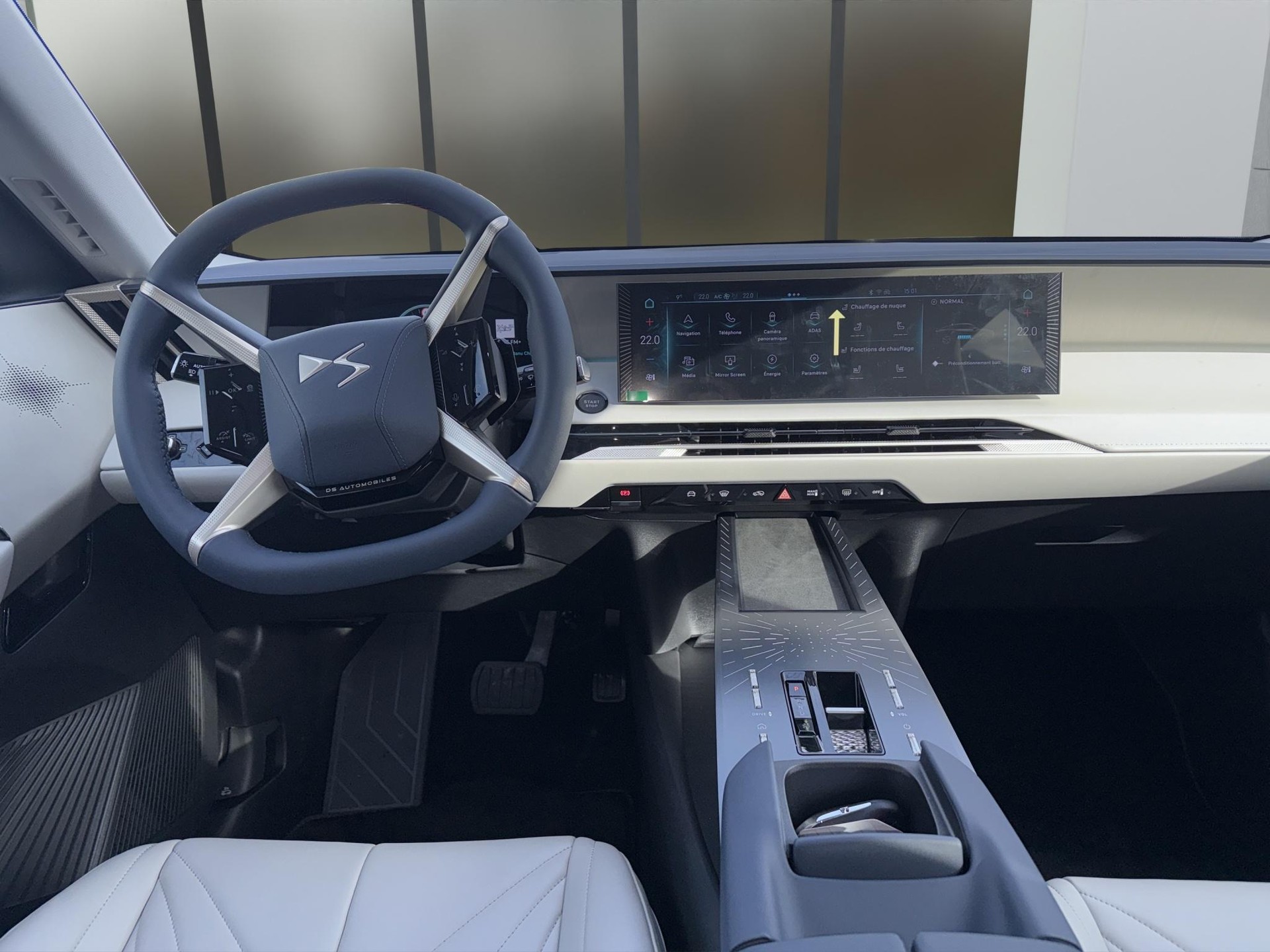 DS AUTOMOBILES No8 E-Tense Pallas-image-12