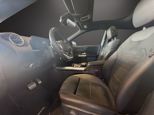MERCEDES-BENZ EQA 350 AMG Line 4Matic-image-8