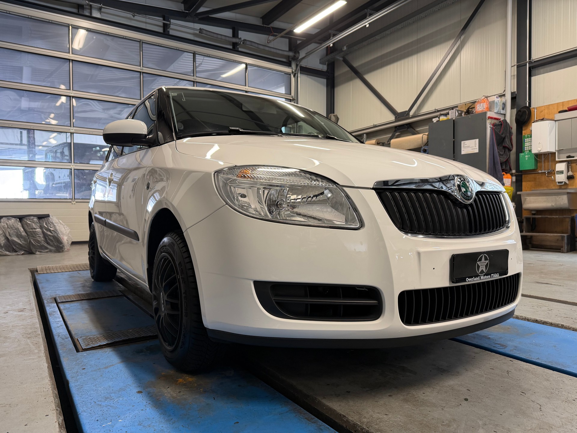 SKODA Fabia 1.2 HGT-image-5
