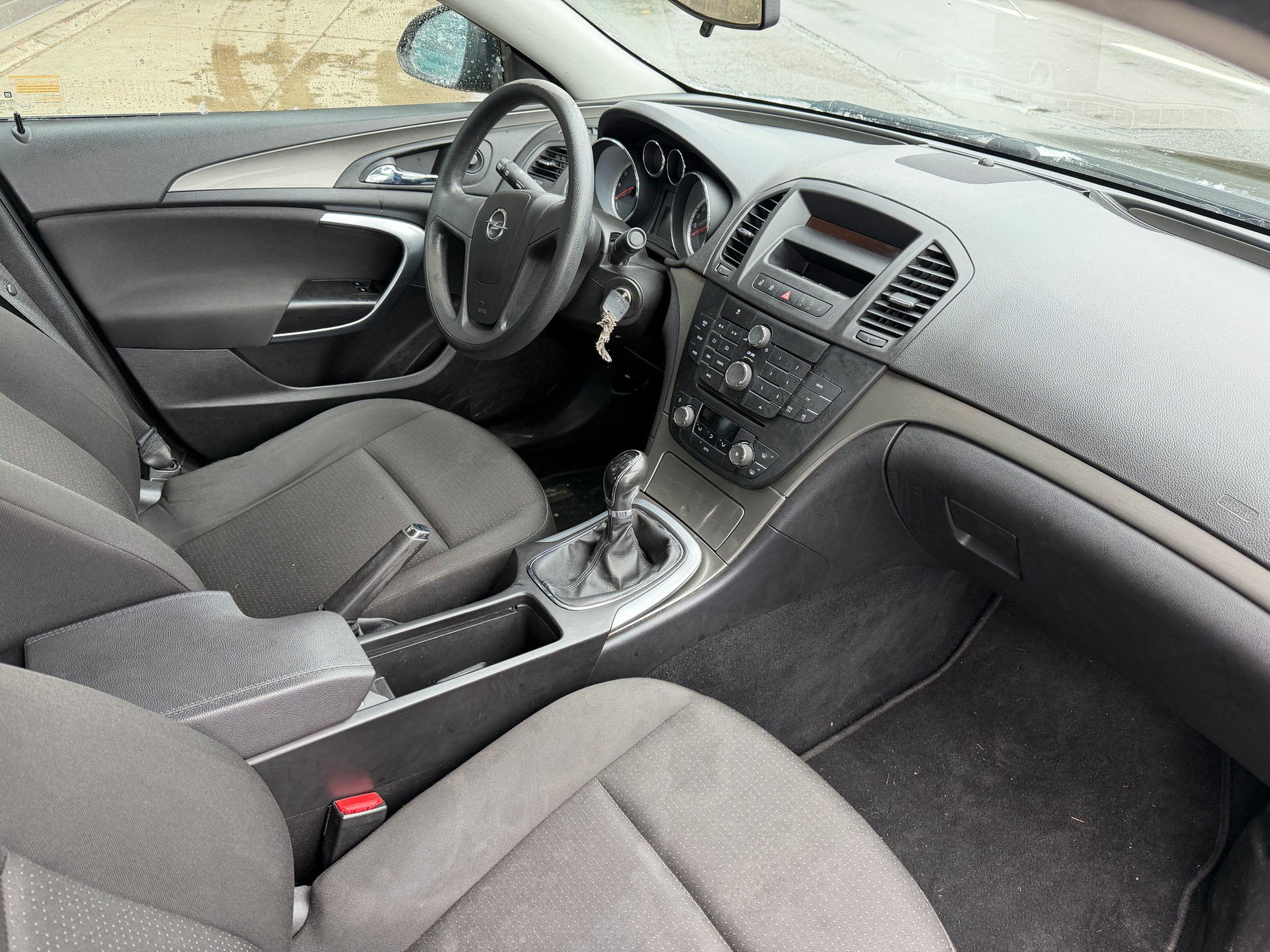 OPEL Insignia 1.8 Edition-image-9