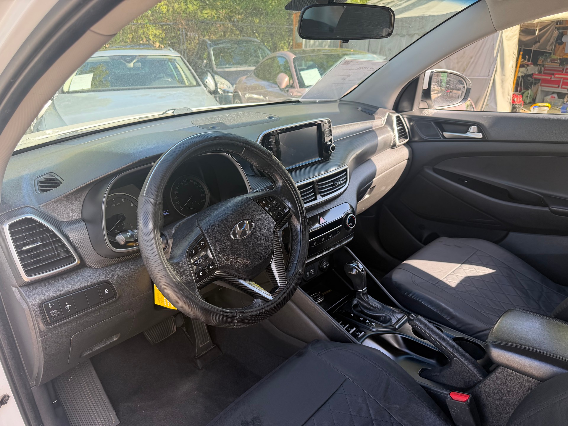 HYUNDAI Tucson 1.6 TGDI Amplia 2WD DCT-image-8