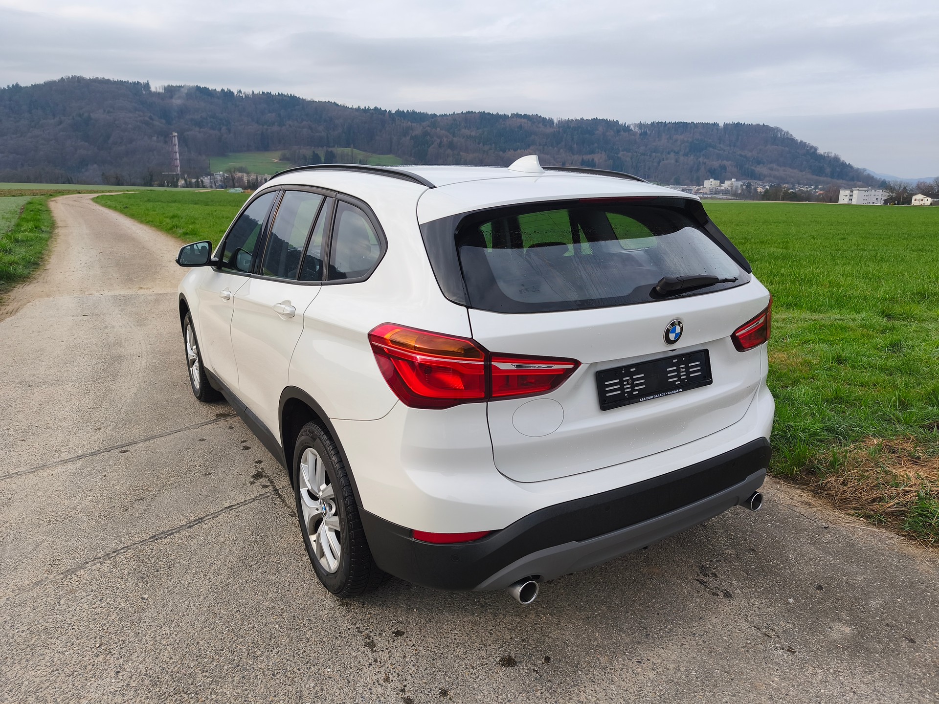 BMW X1 xDrive 18d Steptronic-image-2