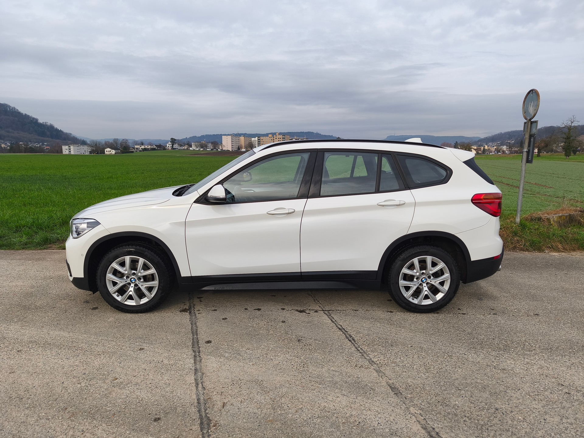 BMW X1 xDrive 18d Steptronic-image-1