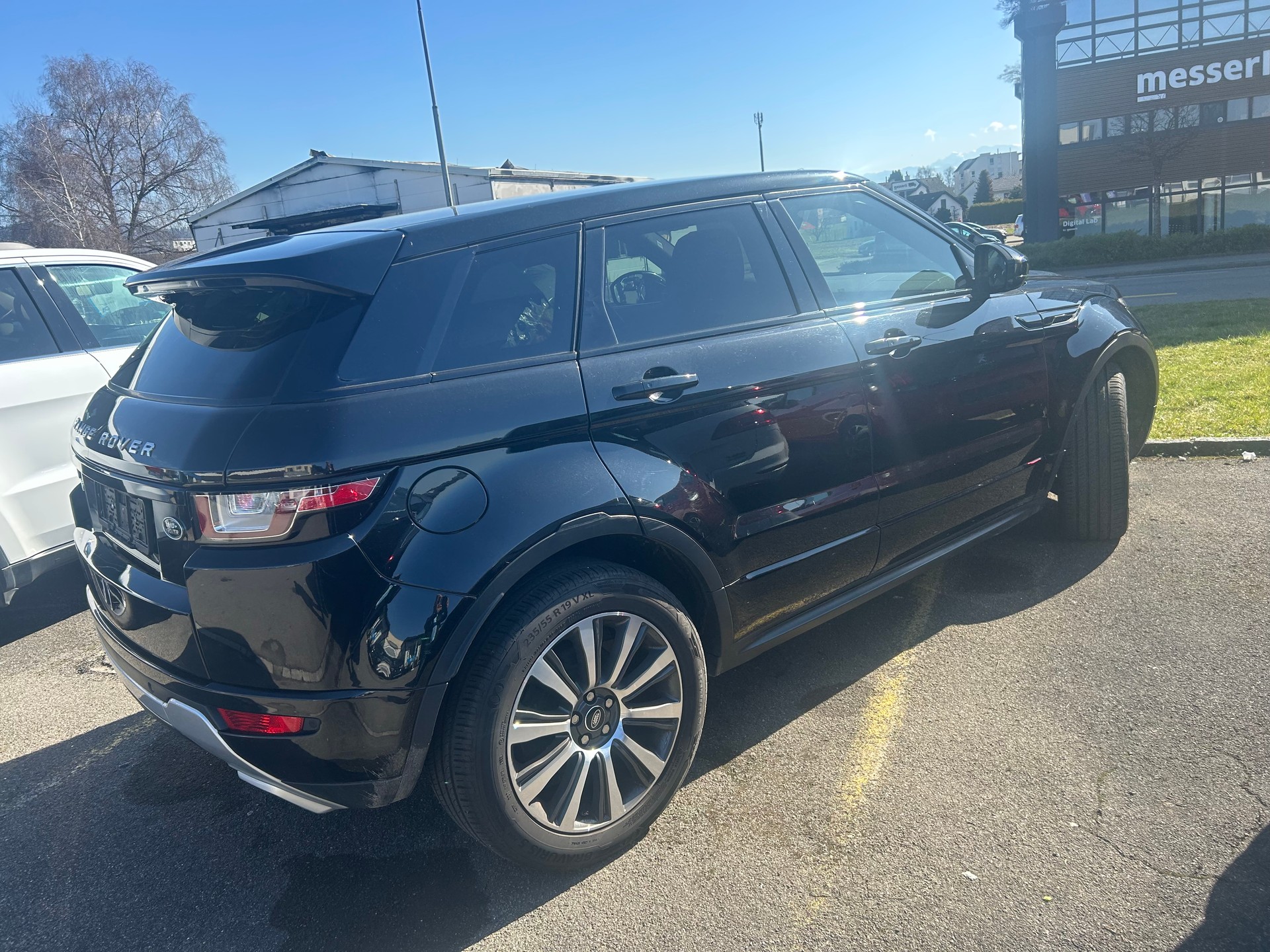 LAND ROVER Range Rover Evoque 2.0 Si4 Pure AT9-image-5