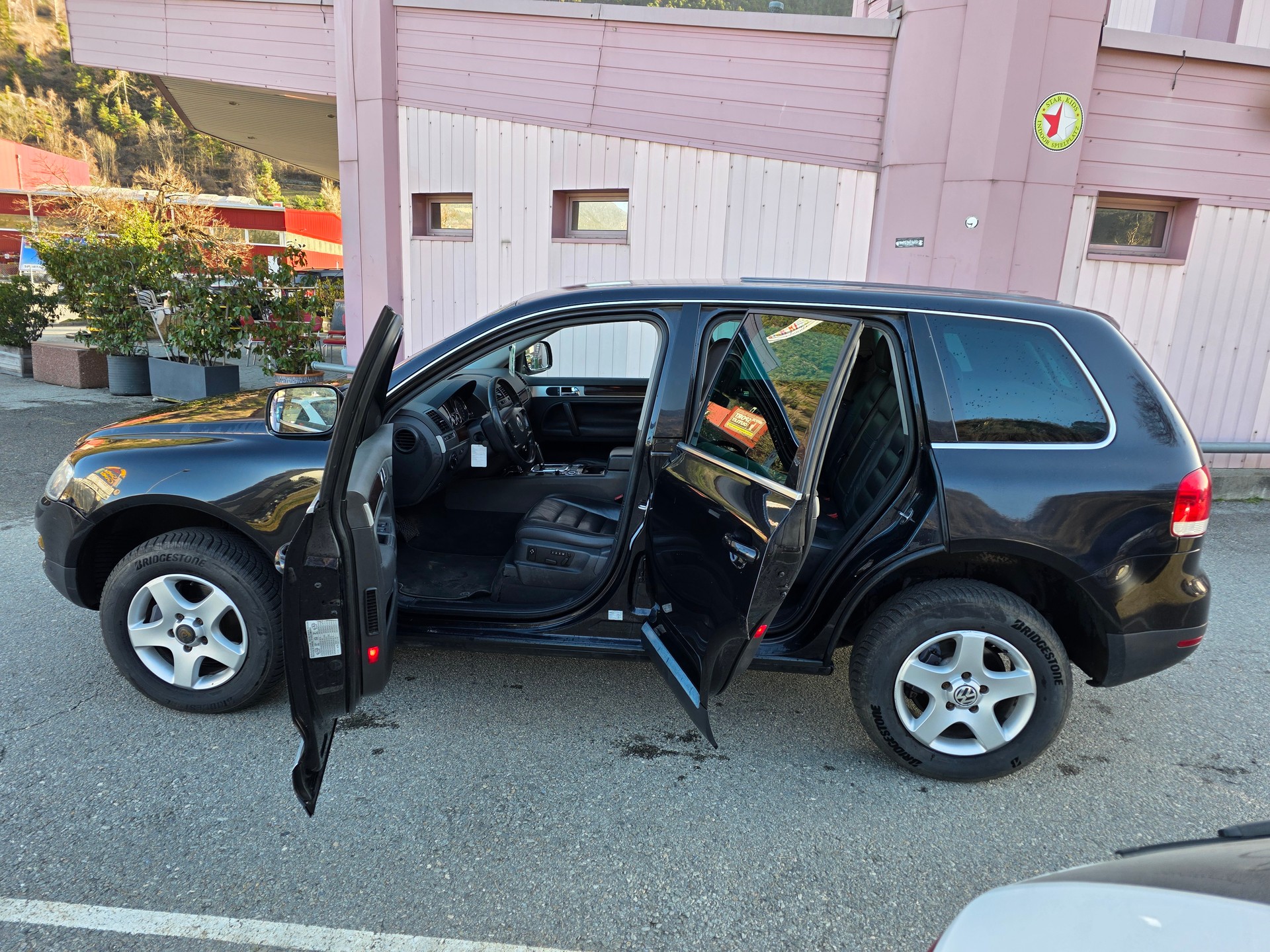 VW Touareg 3.0 TDI-image-10