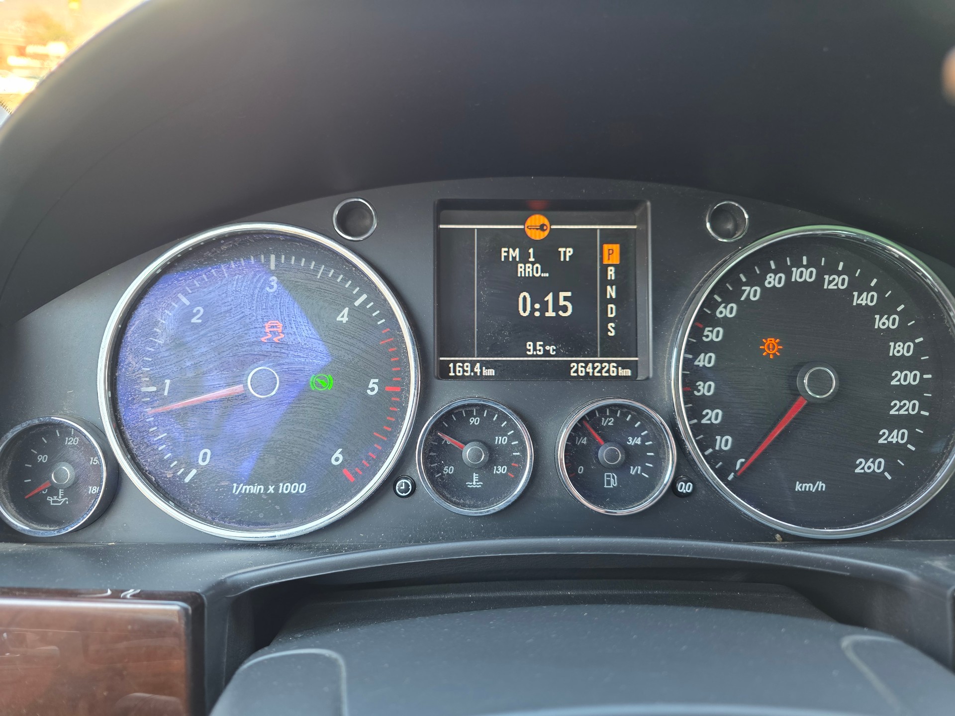 VW Touareg 3.0 TDI-image-13