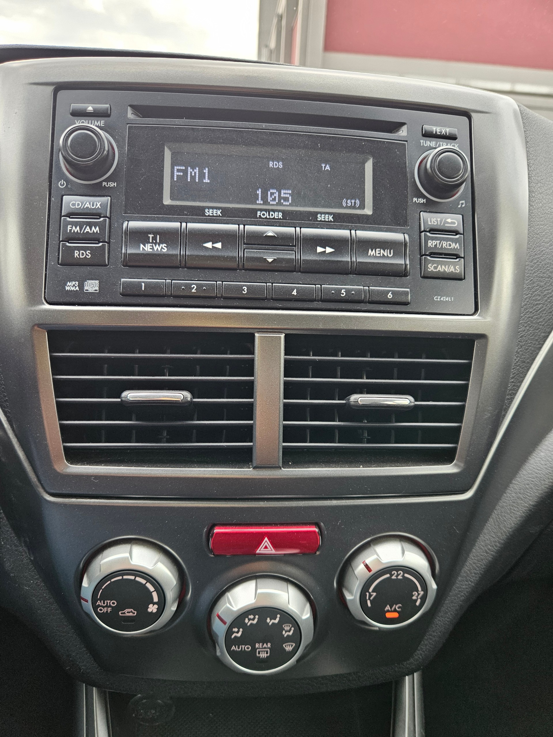 SUBARU Impreza 1.5R Swiss Automatic-image-7