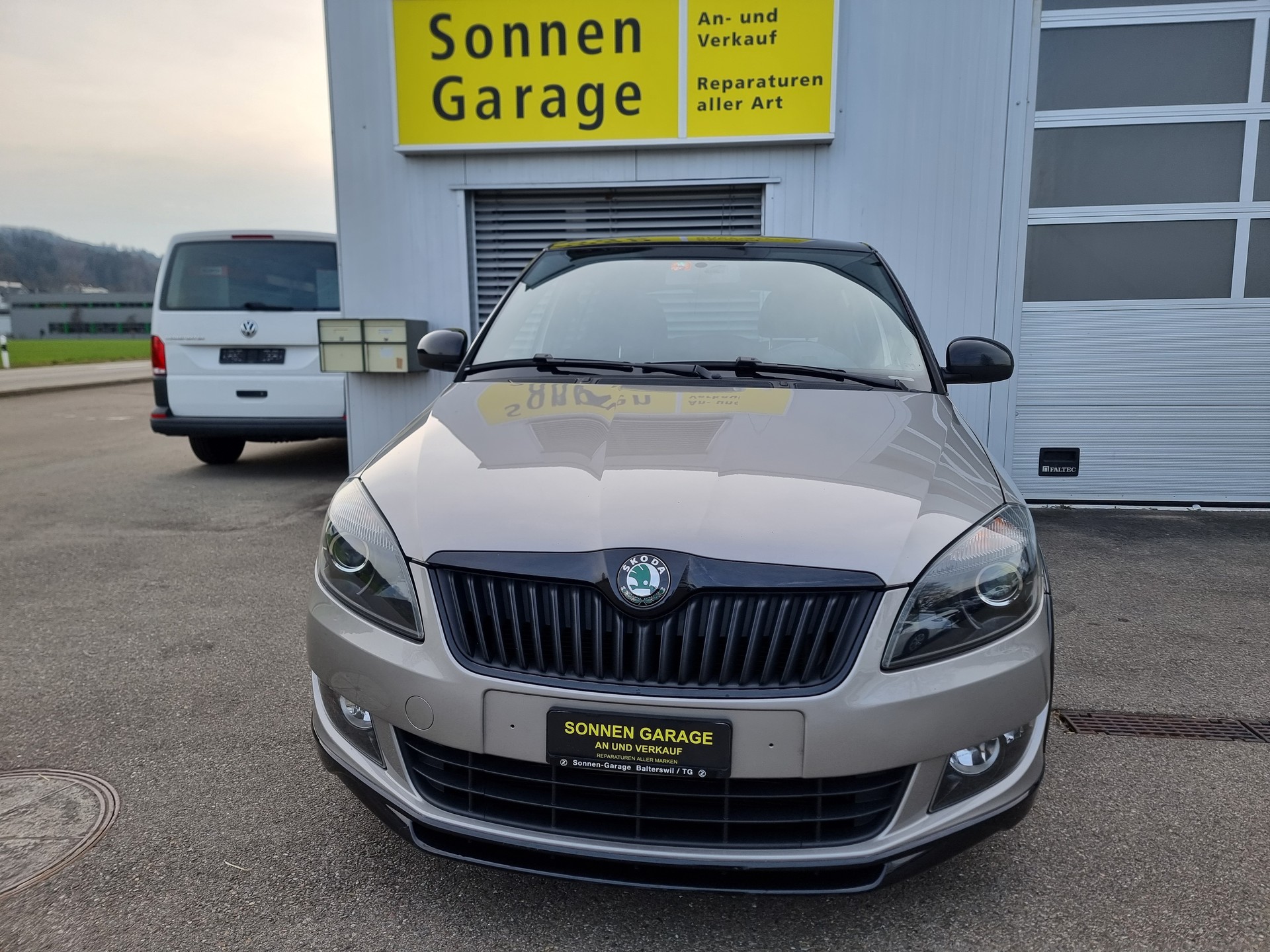 SKODA Fabia 1.2 TSI Monte Carlo-image-1