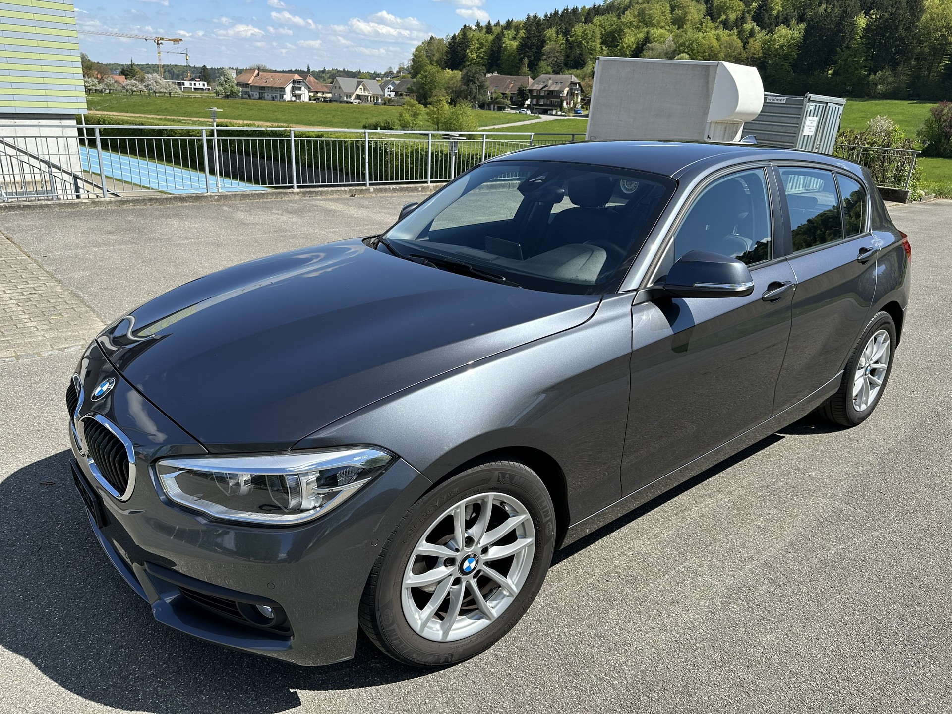 BMW 118i Steptronic-image-0